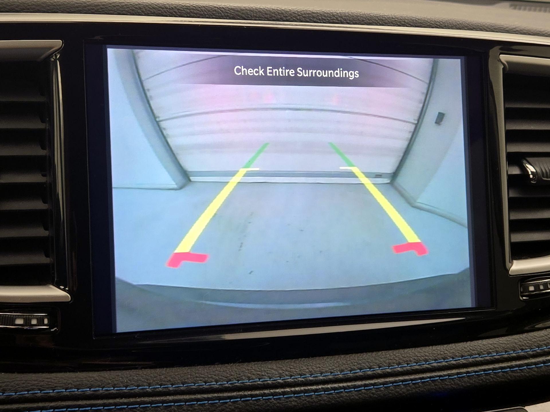 Thumbnail: 2021 Chrysler Pacifica - 14