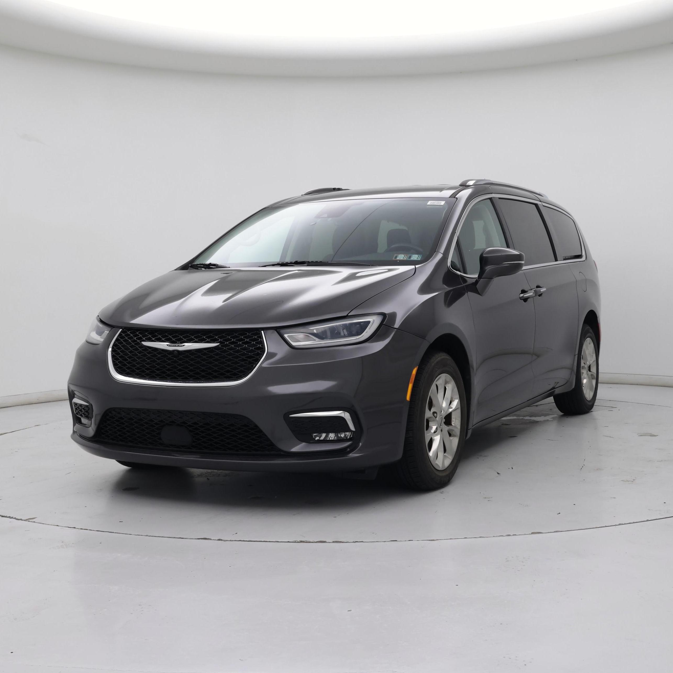 Thumbnail: 2021 Chrysler Pacifica - 4