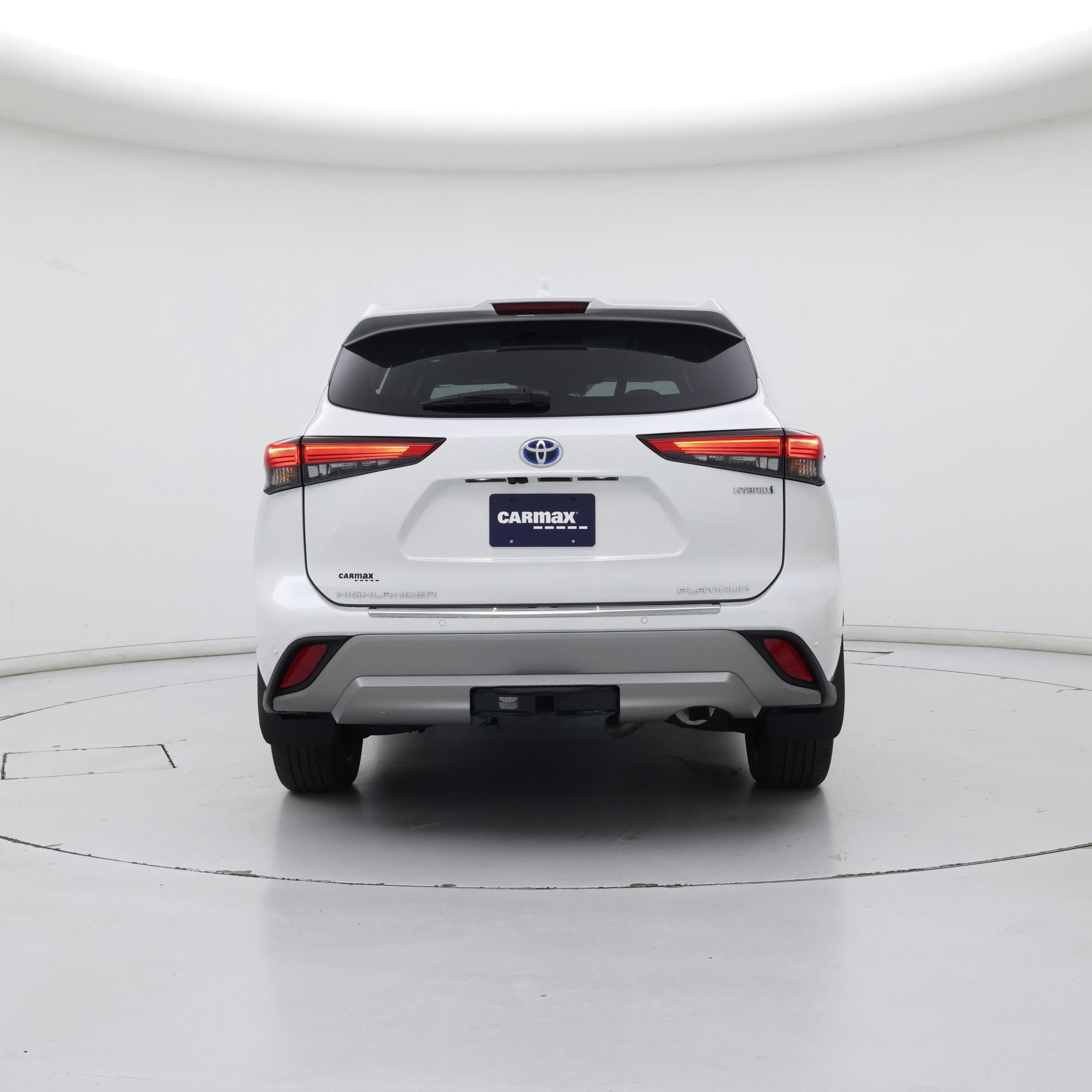 Thumbnail: 2022 Toyota Highlander - 6