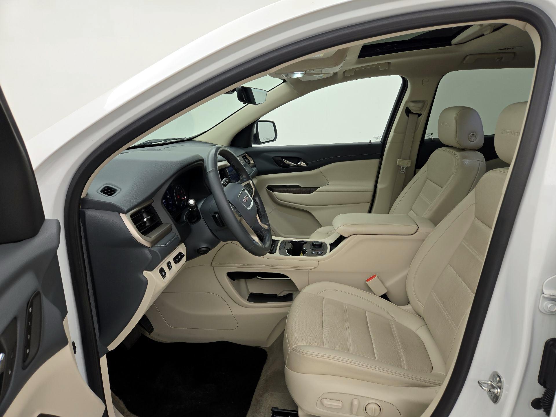 Thumbnail: 2023 GMC Acadia - 11