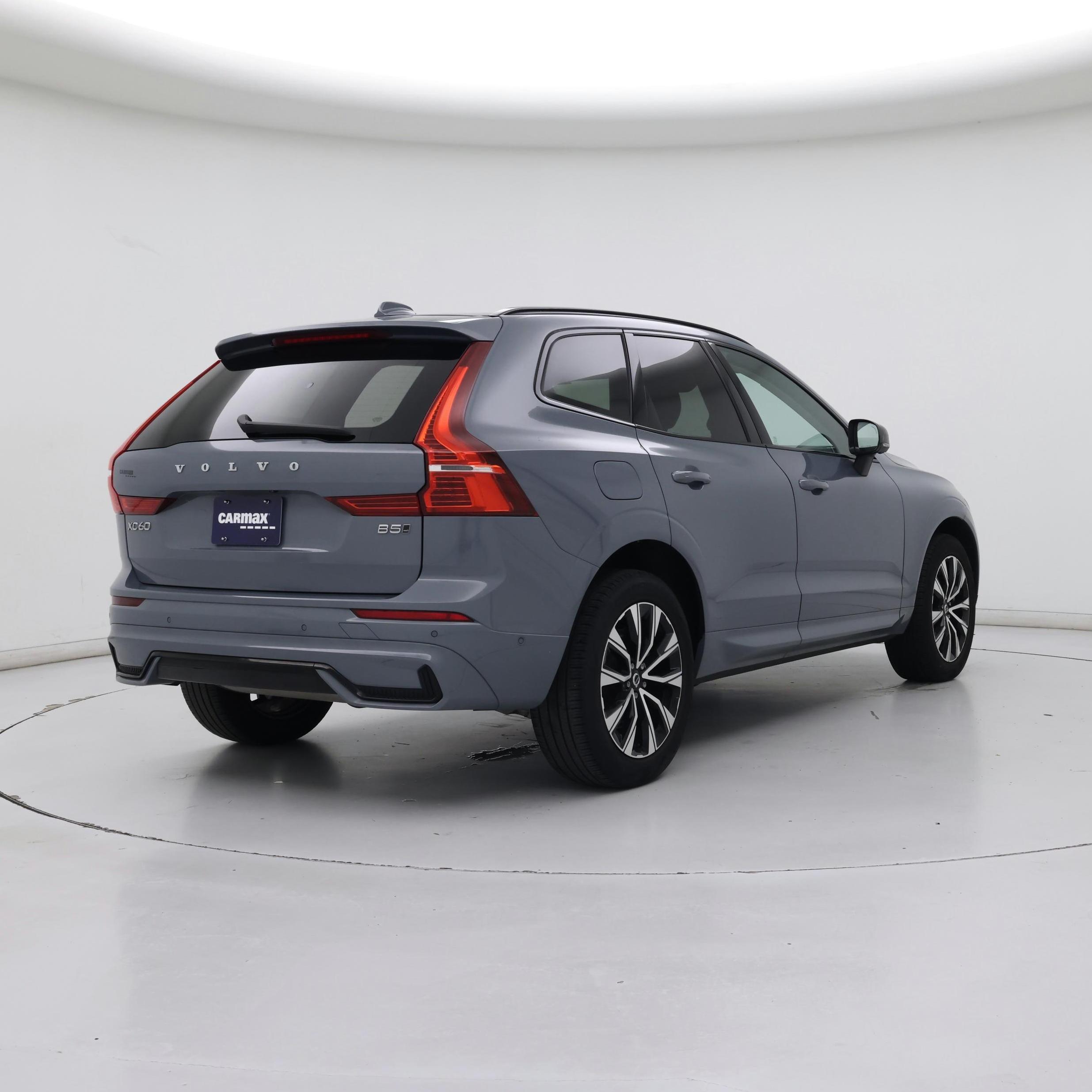Thumbnail: 2024 Volvo XC60 - 8