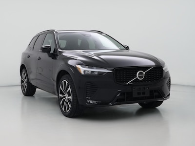 2023 Volvo XC60 B5 Plus Dark Theme