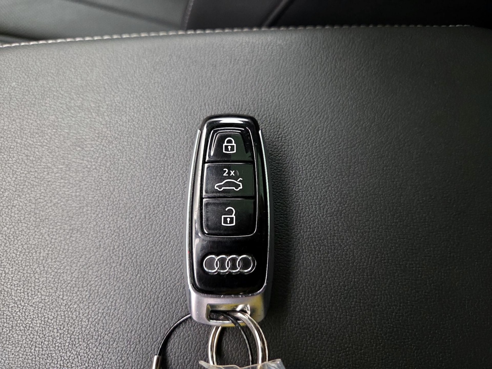 2023 Audi e-tron Premium Plus - Photo 24