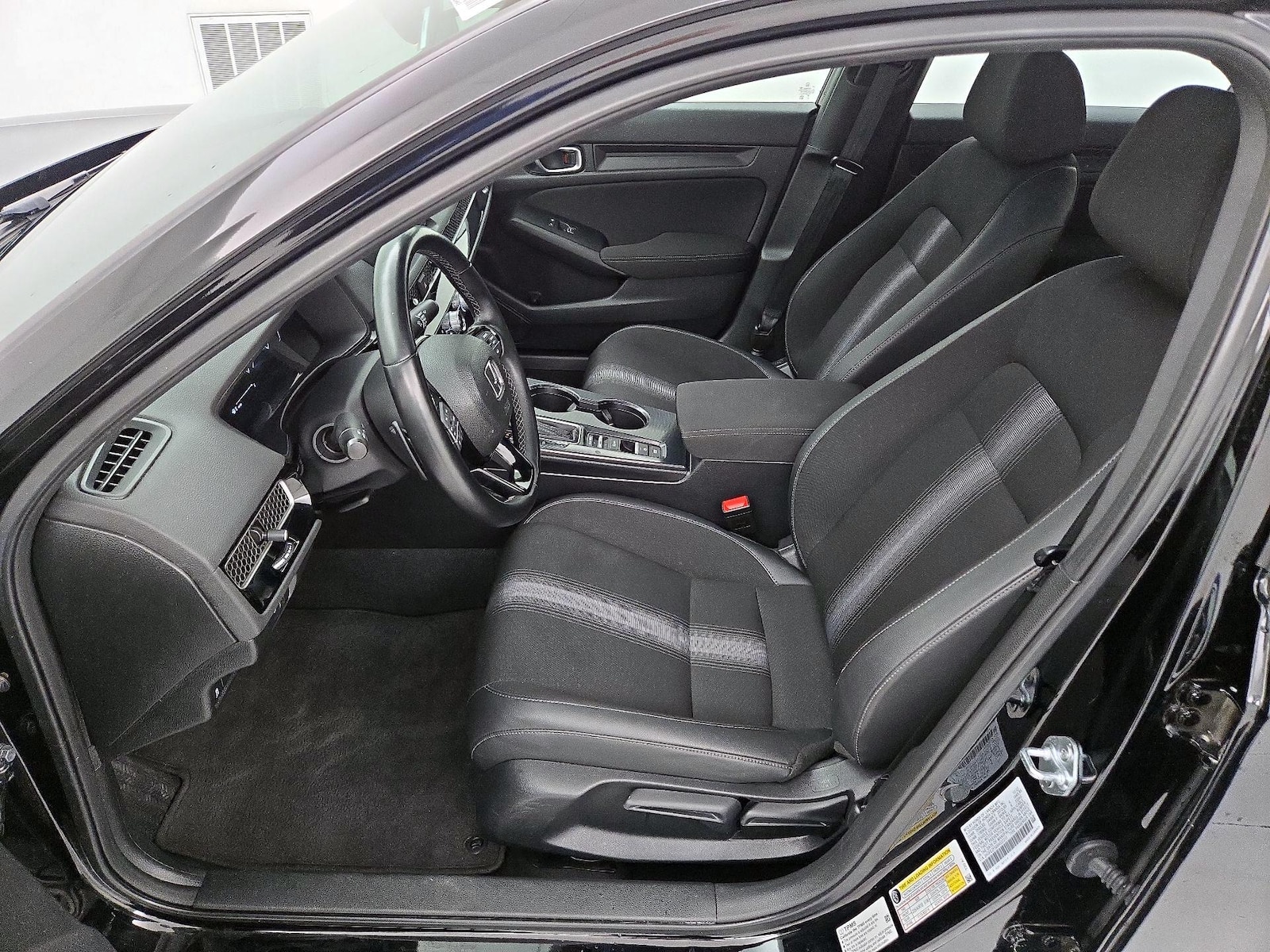 2024 Honda Civic Sport - Photo 12