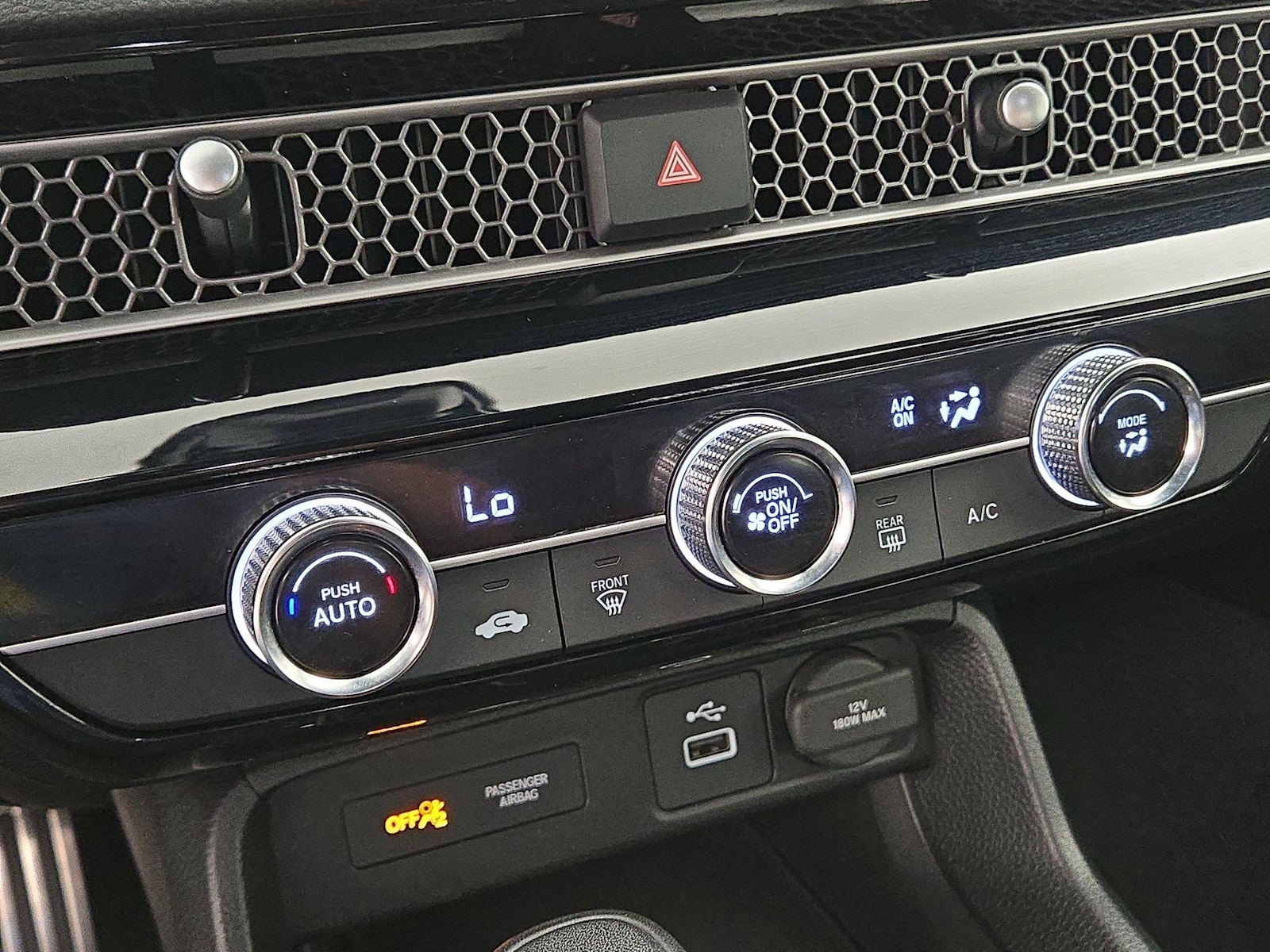 2024 Honda Civic Sport - Photo 17