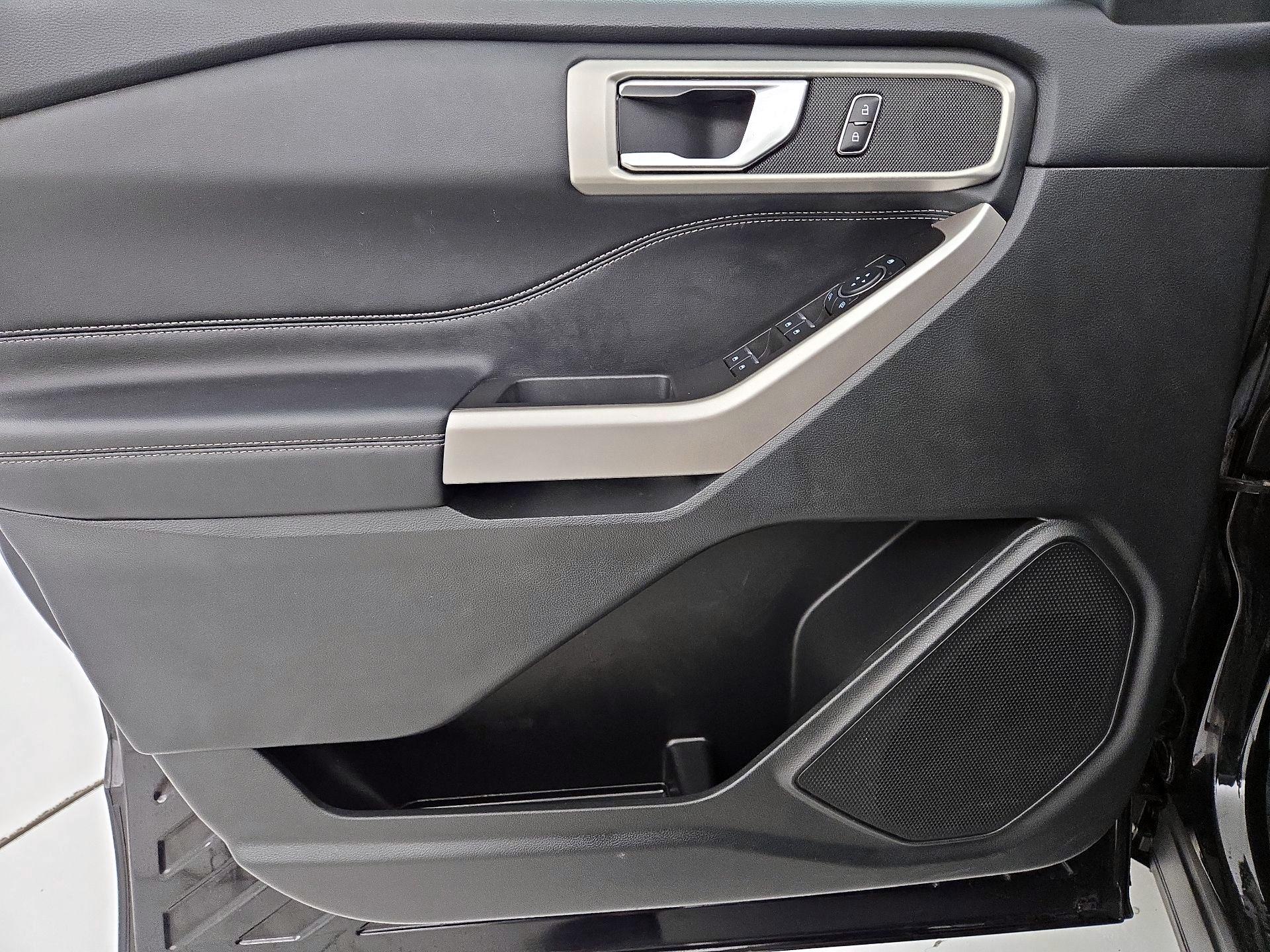 Thumbnail: 2023 Ford Explorer - 12