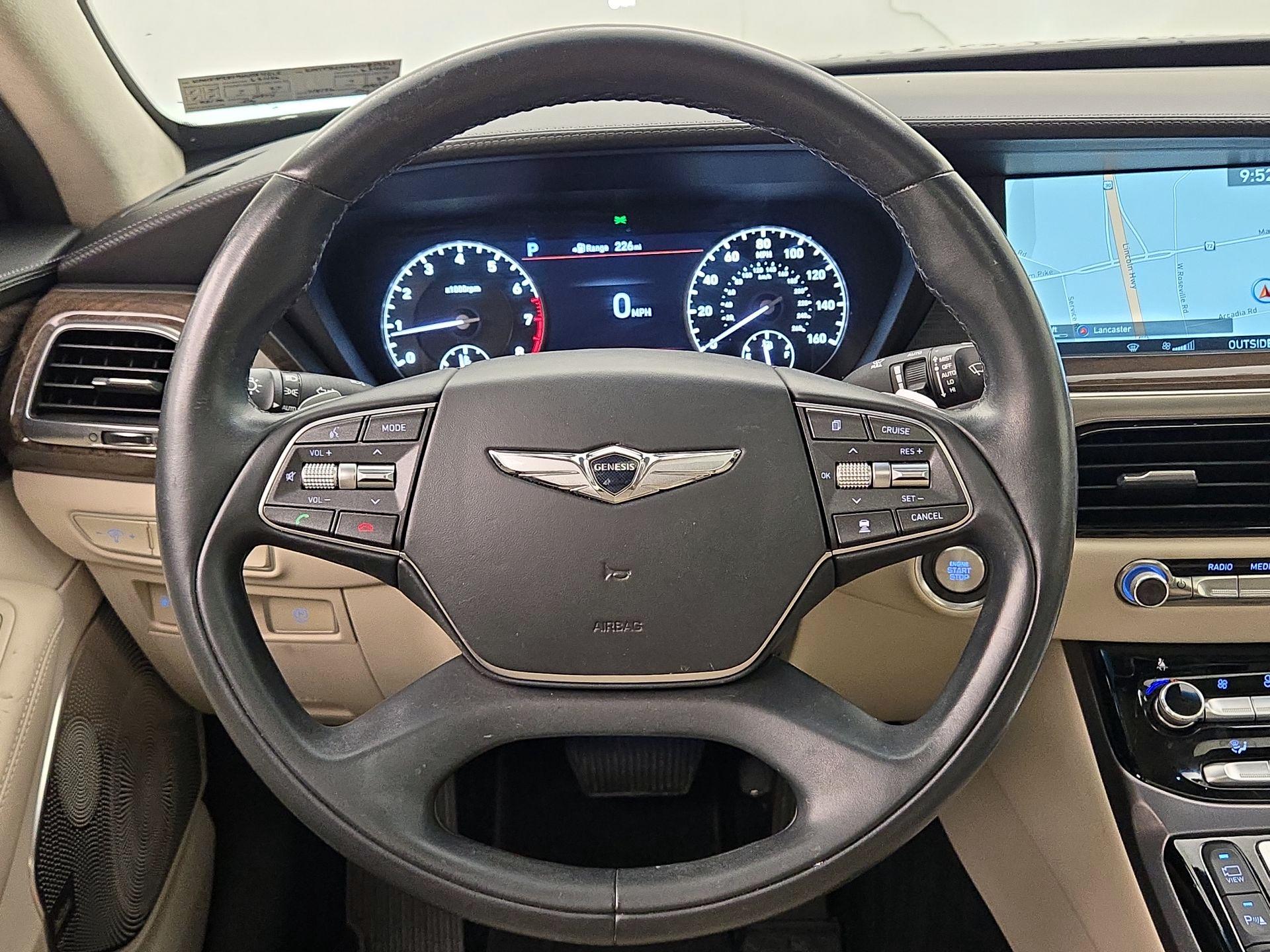 Thumbnail: 2019 Genesis G90 - 10