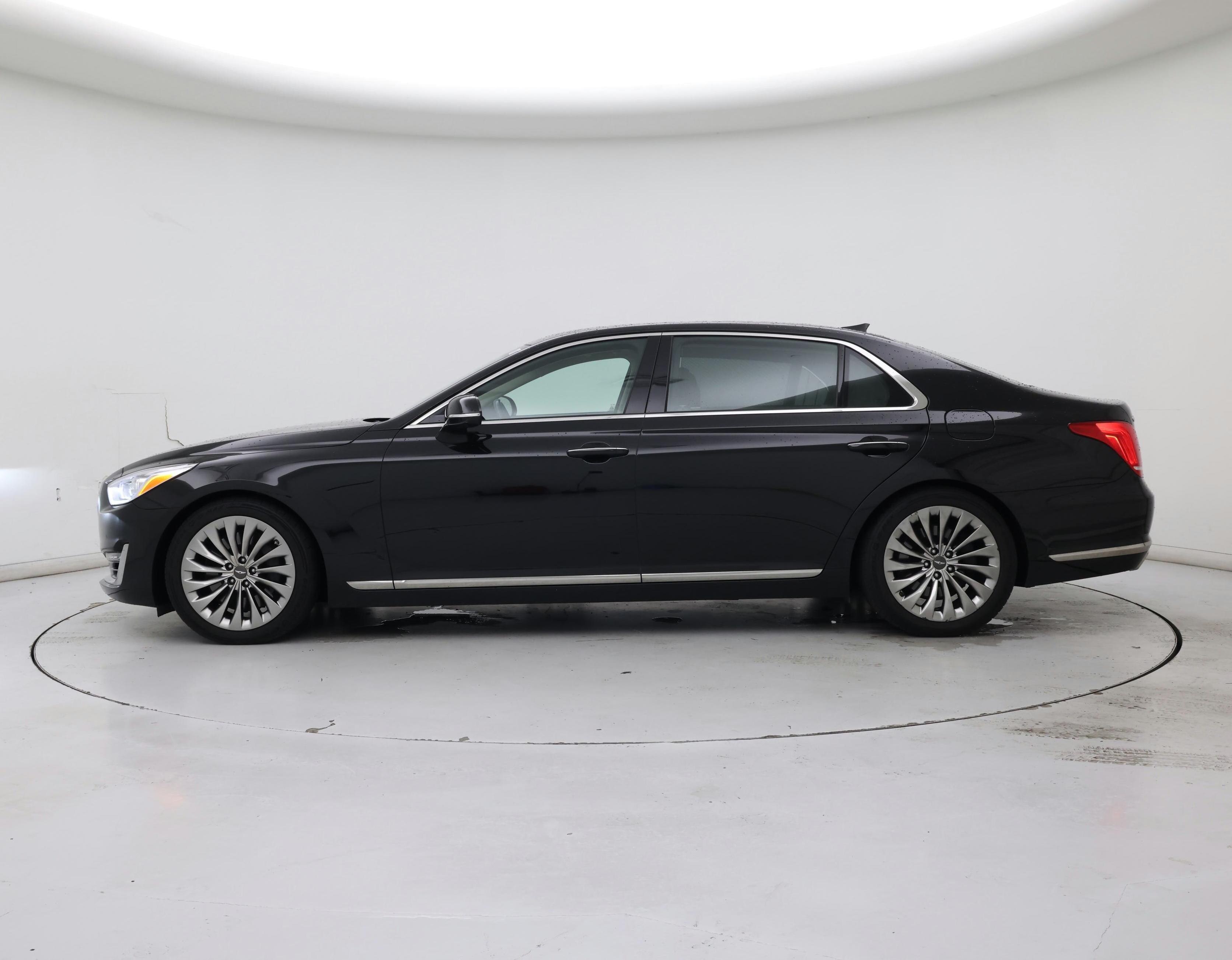 Thumbnail: 2019 Genesis G90 - 3