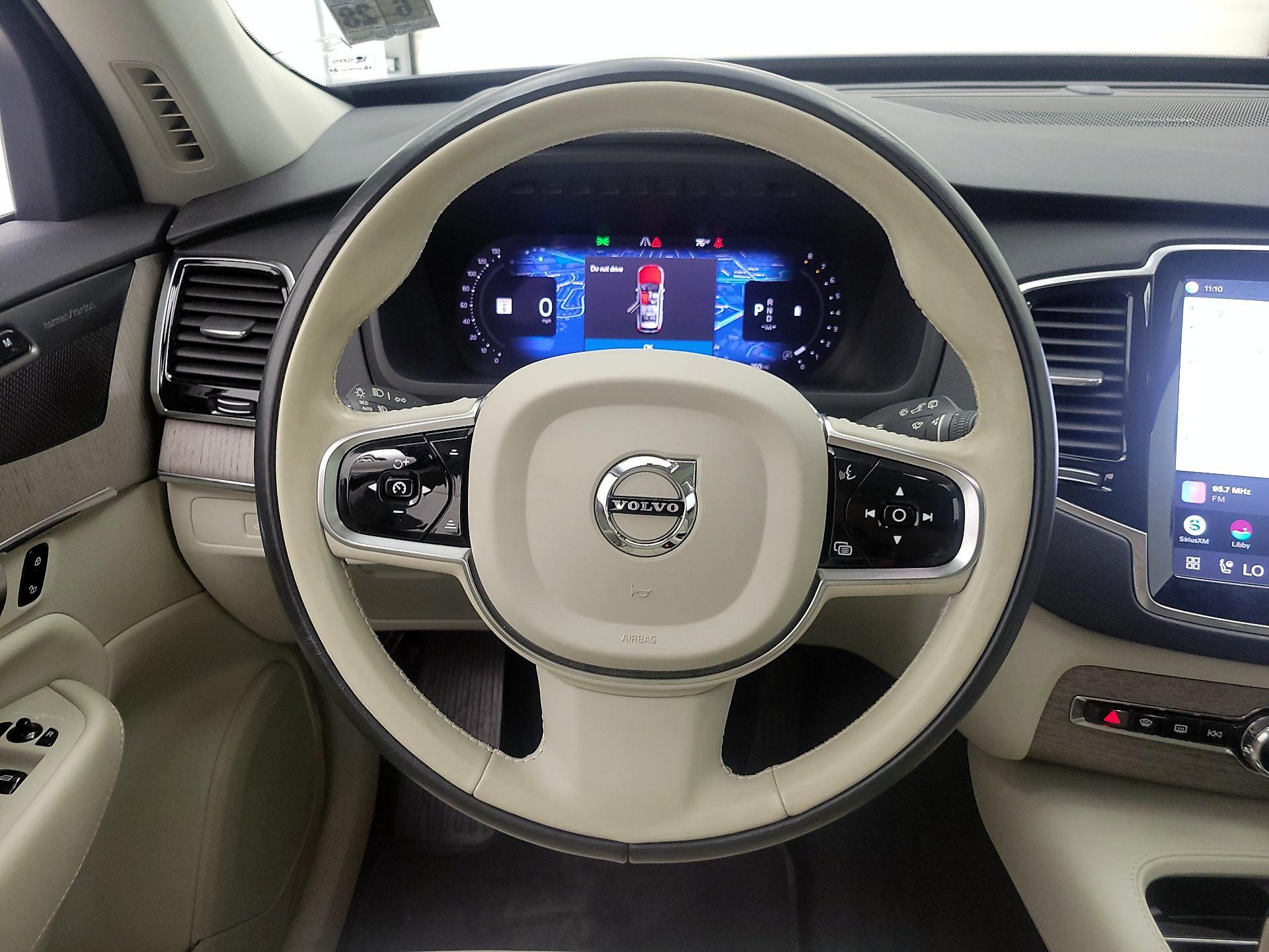 Thumbnail: 2023 Volvo XC90 - 10