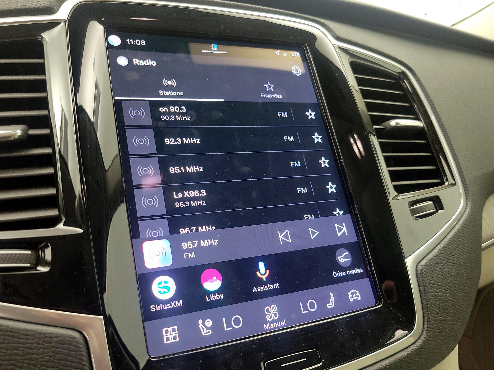 Thumbnail: 2023 Volvo XC90 - 15