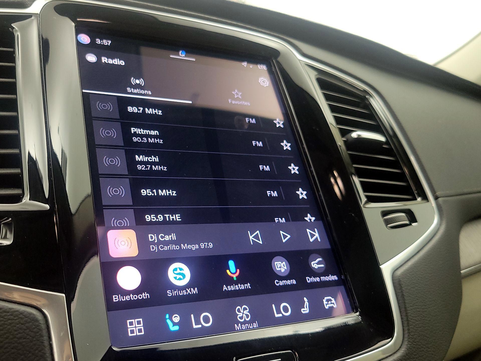 Thumbnail: 2023 Volvo XC90 - 15