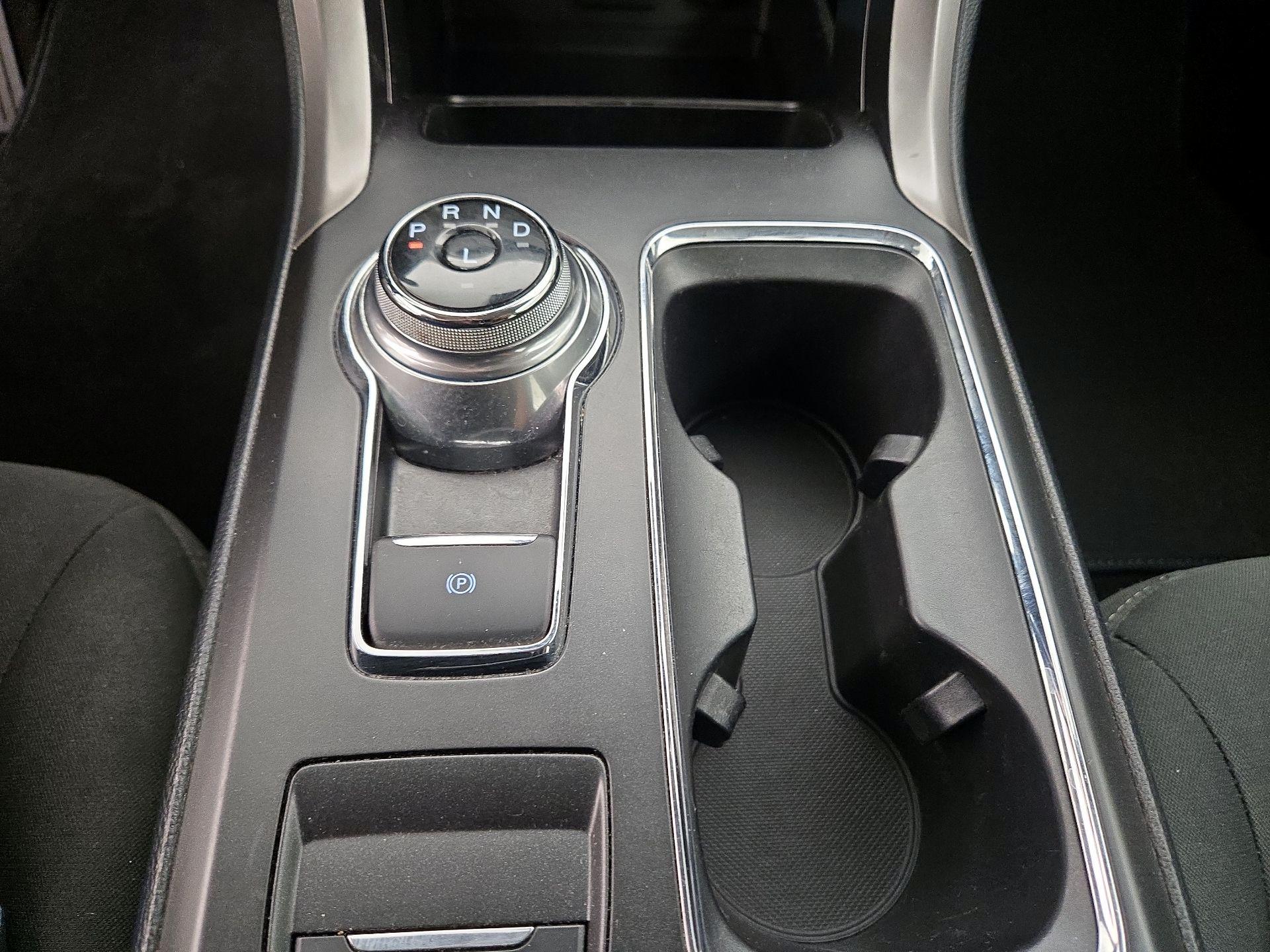 Thumbnail: 2019 Ford Fusion - 17