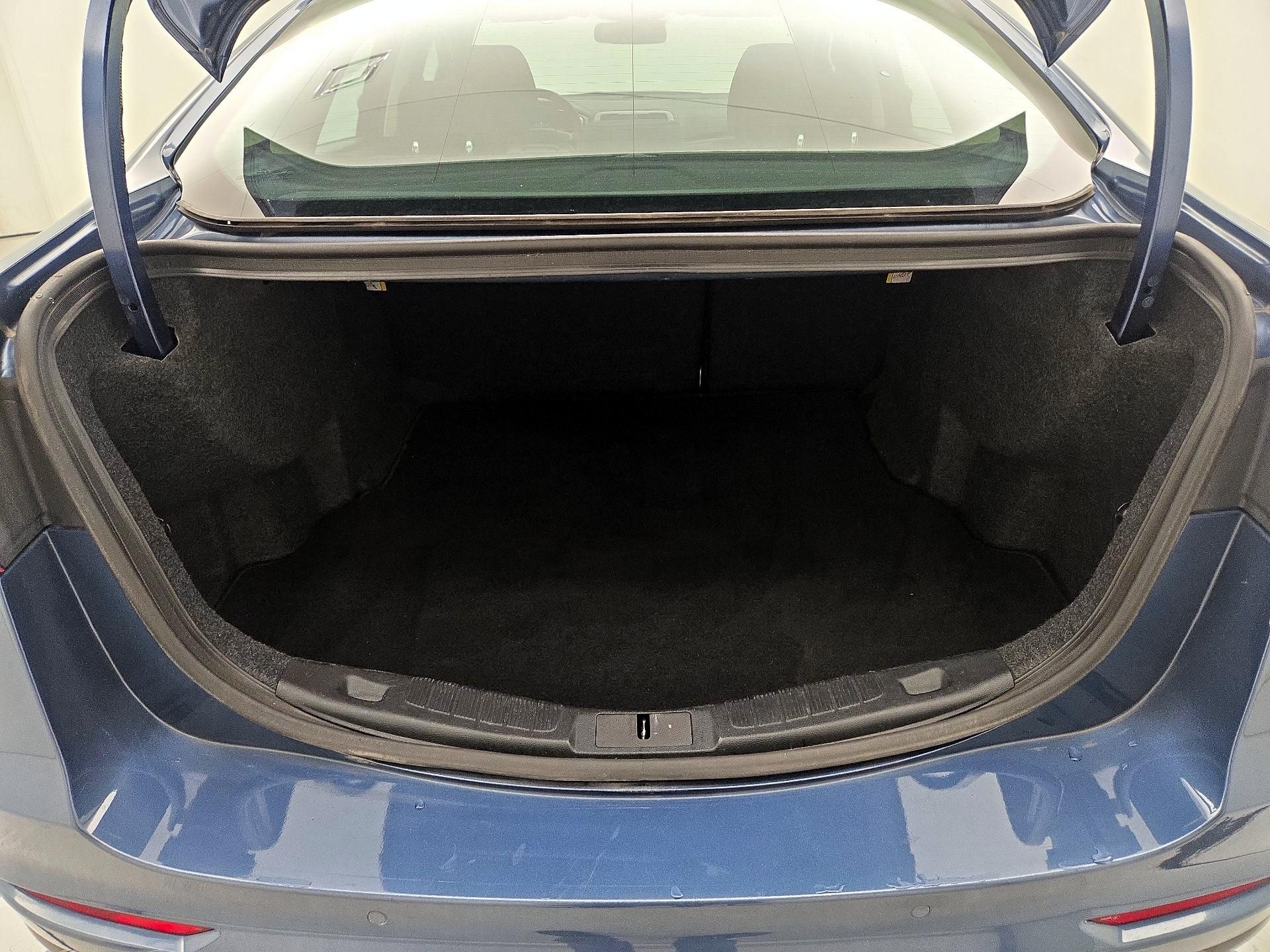 Thumbnail: 2019 Ford Fusion - 19