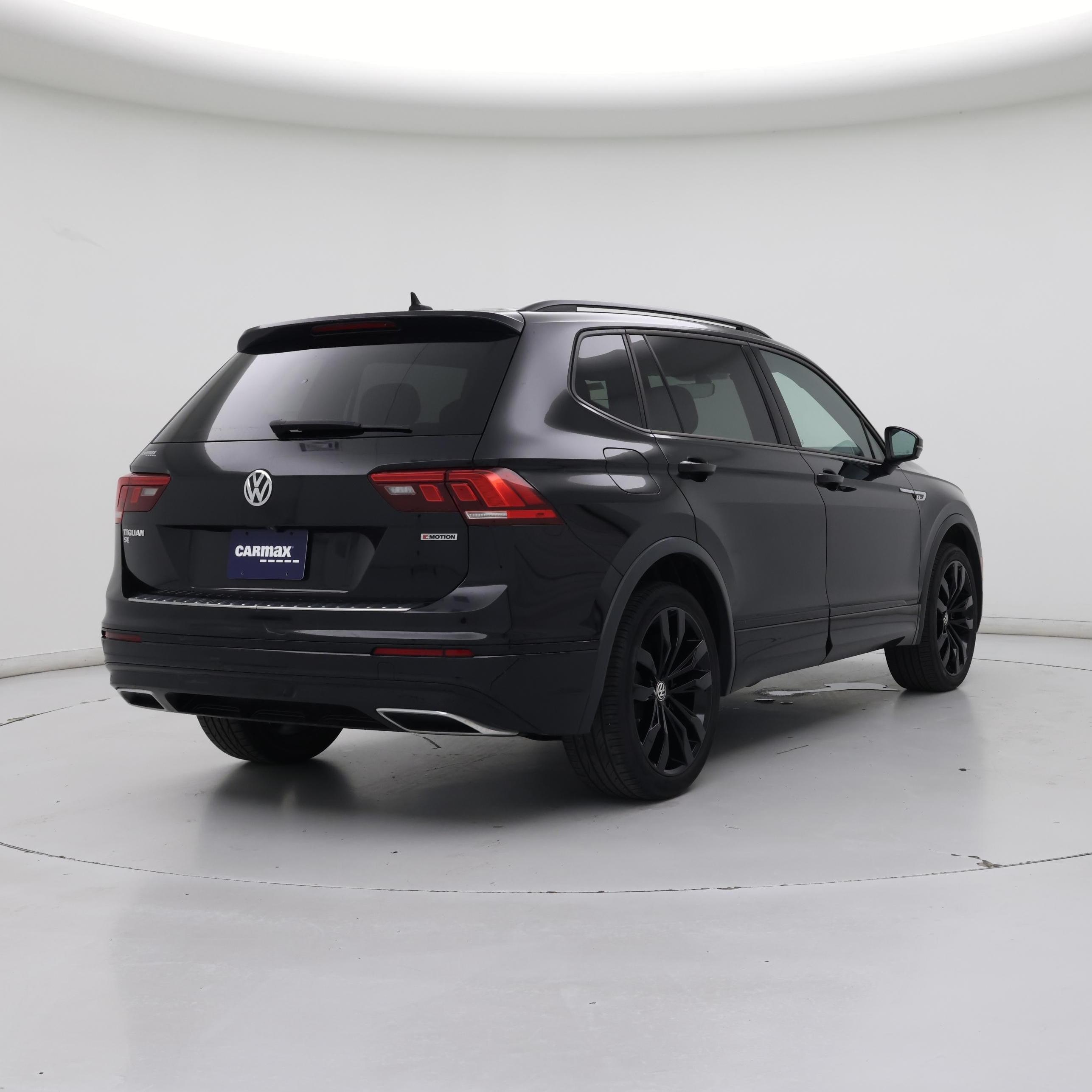 Thumbnail: 2021 Volkswagen Tiguan - 8