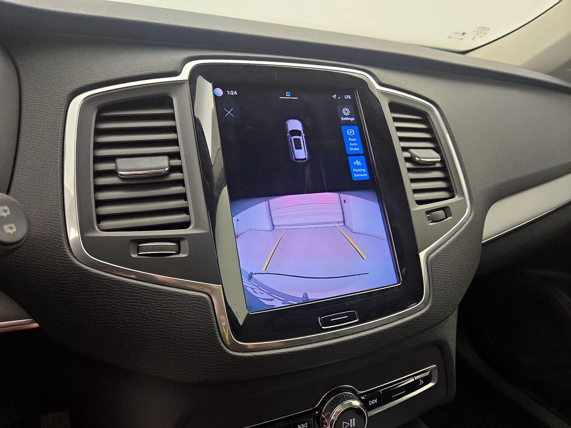Thumbnail: 2023 Volvo XC90 - 15