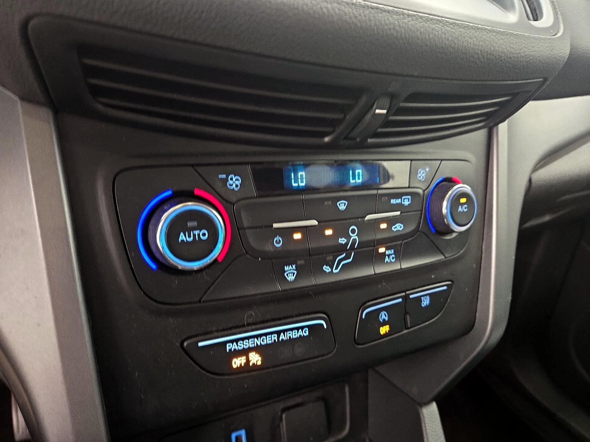 Thumbnail: 2017 Ford Escape - 16