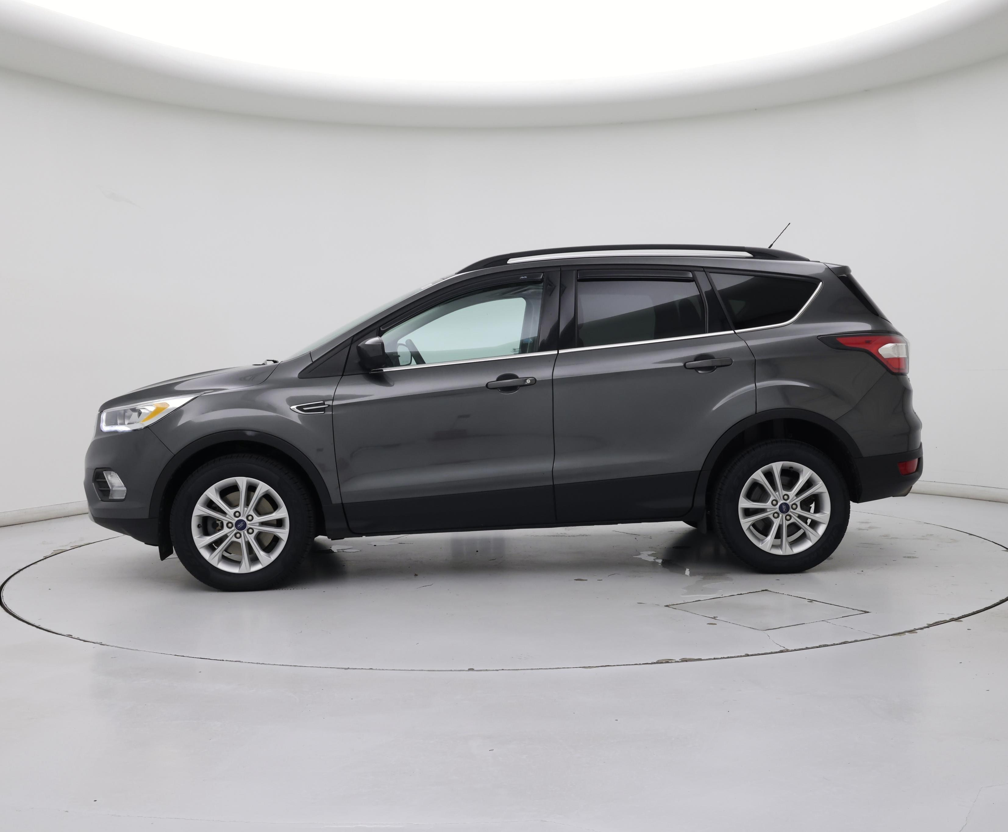 Thumbnail: 2017 Ford Escape - 7