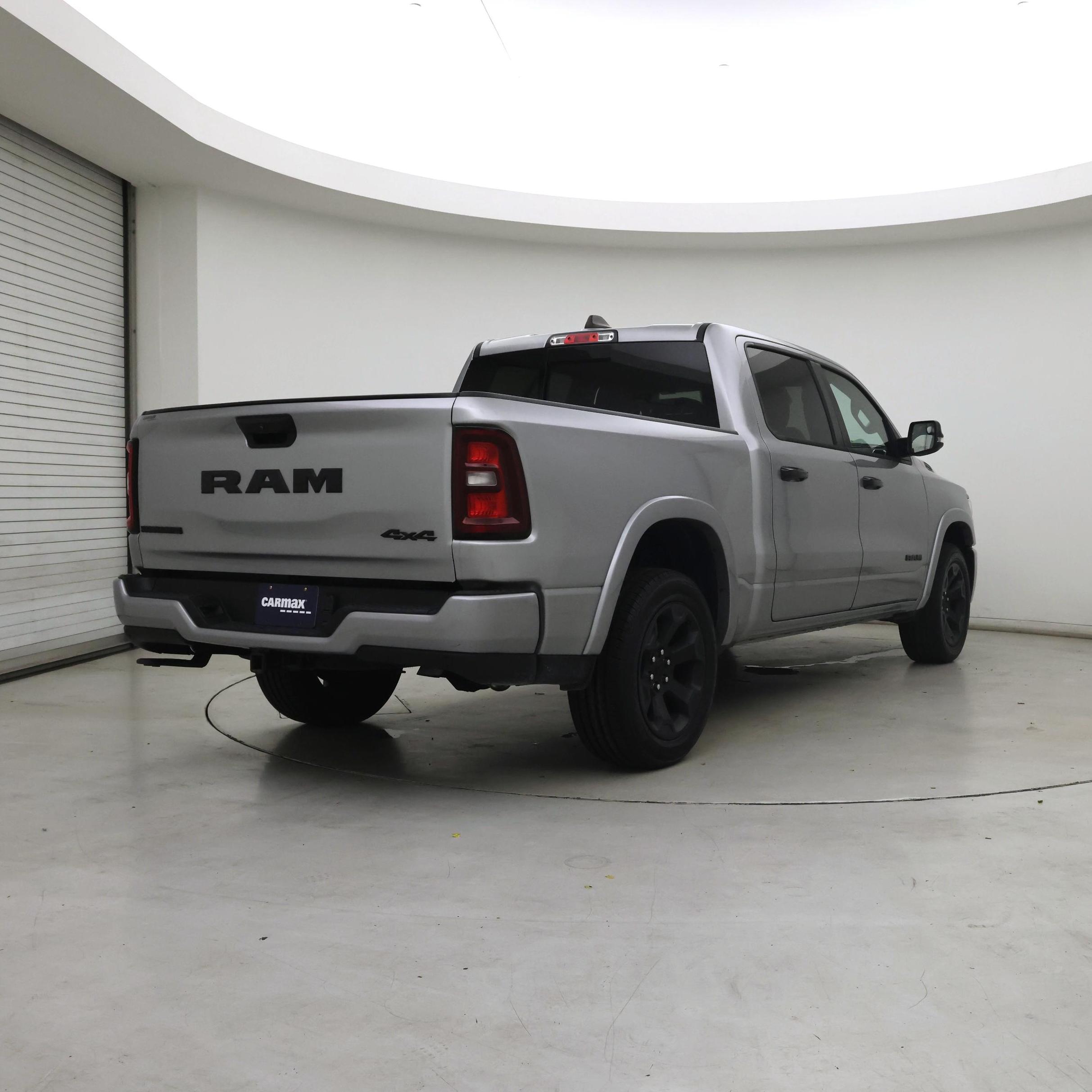 Thumbnail: 2025 RAM 1500 - 8