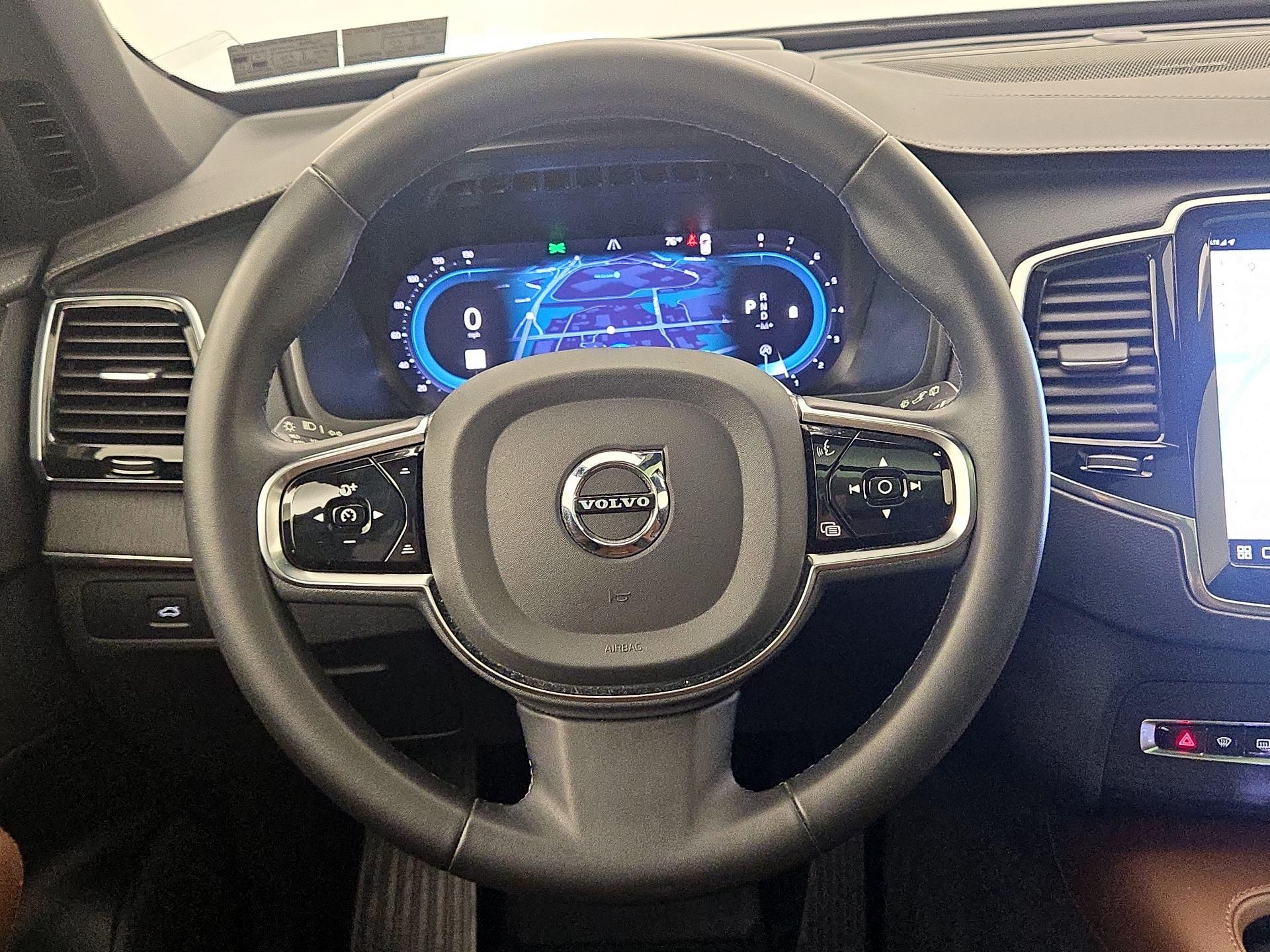 Thumbnail: 2023 Volvo XC90 - 10