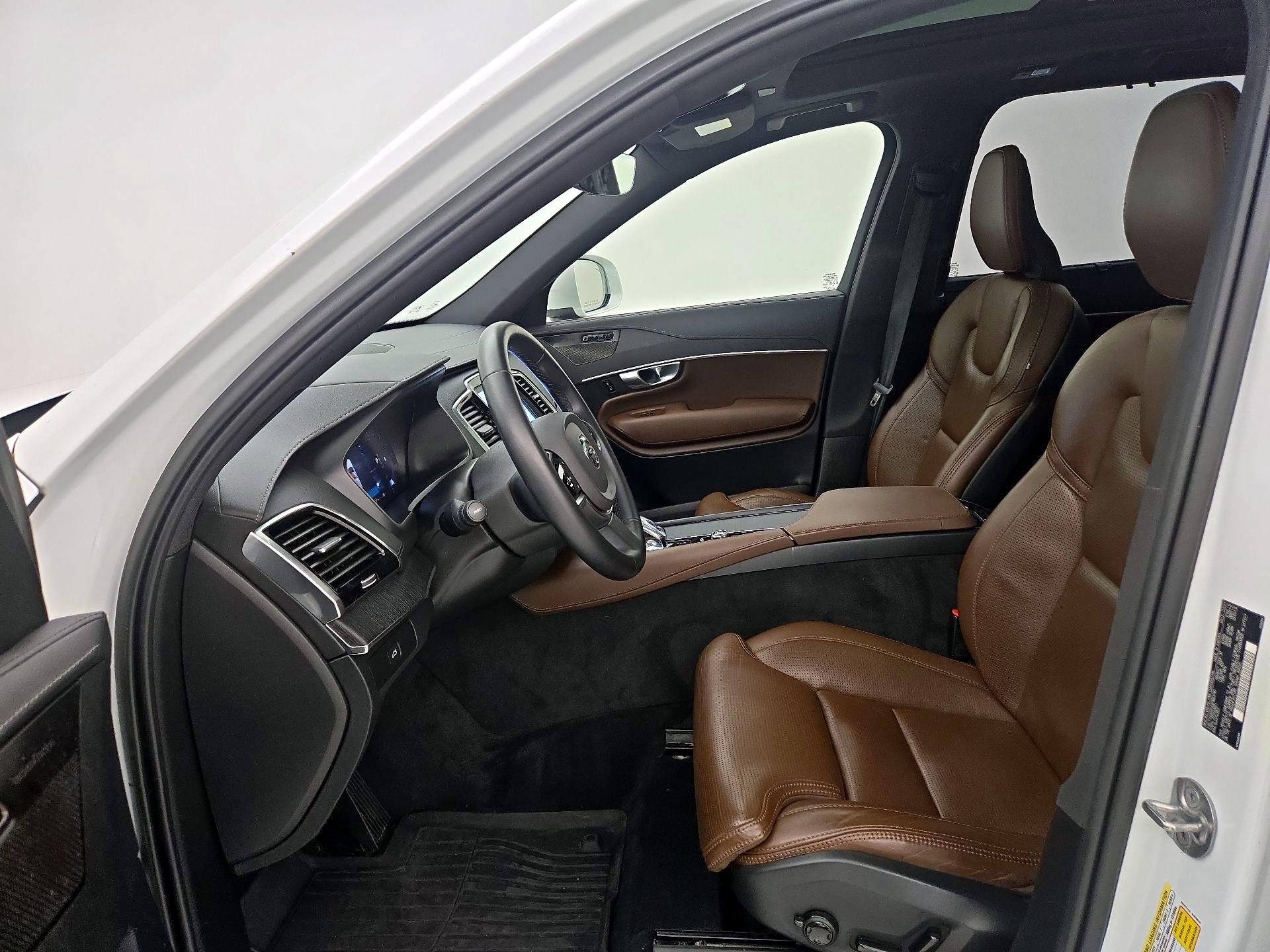 Thumbnail: 2023 Volvo XC90 - 11