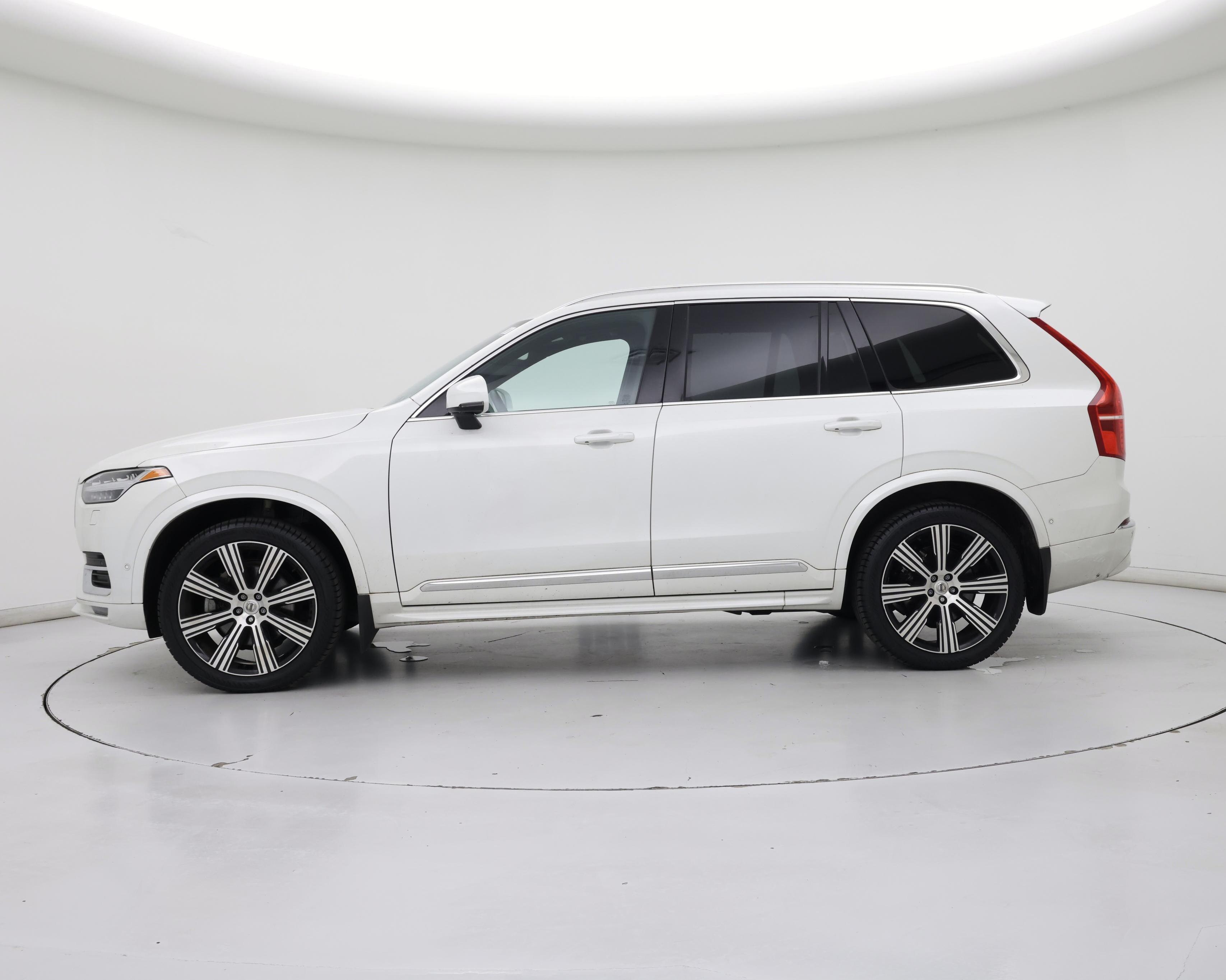Thumbnail: 2023 Volvo XC90 - 3