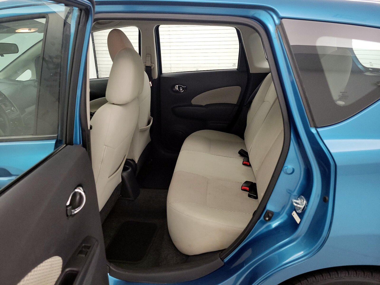 2015 Nissan Versa Note SV - Photo 17
