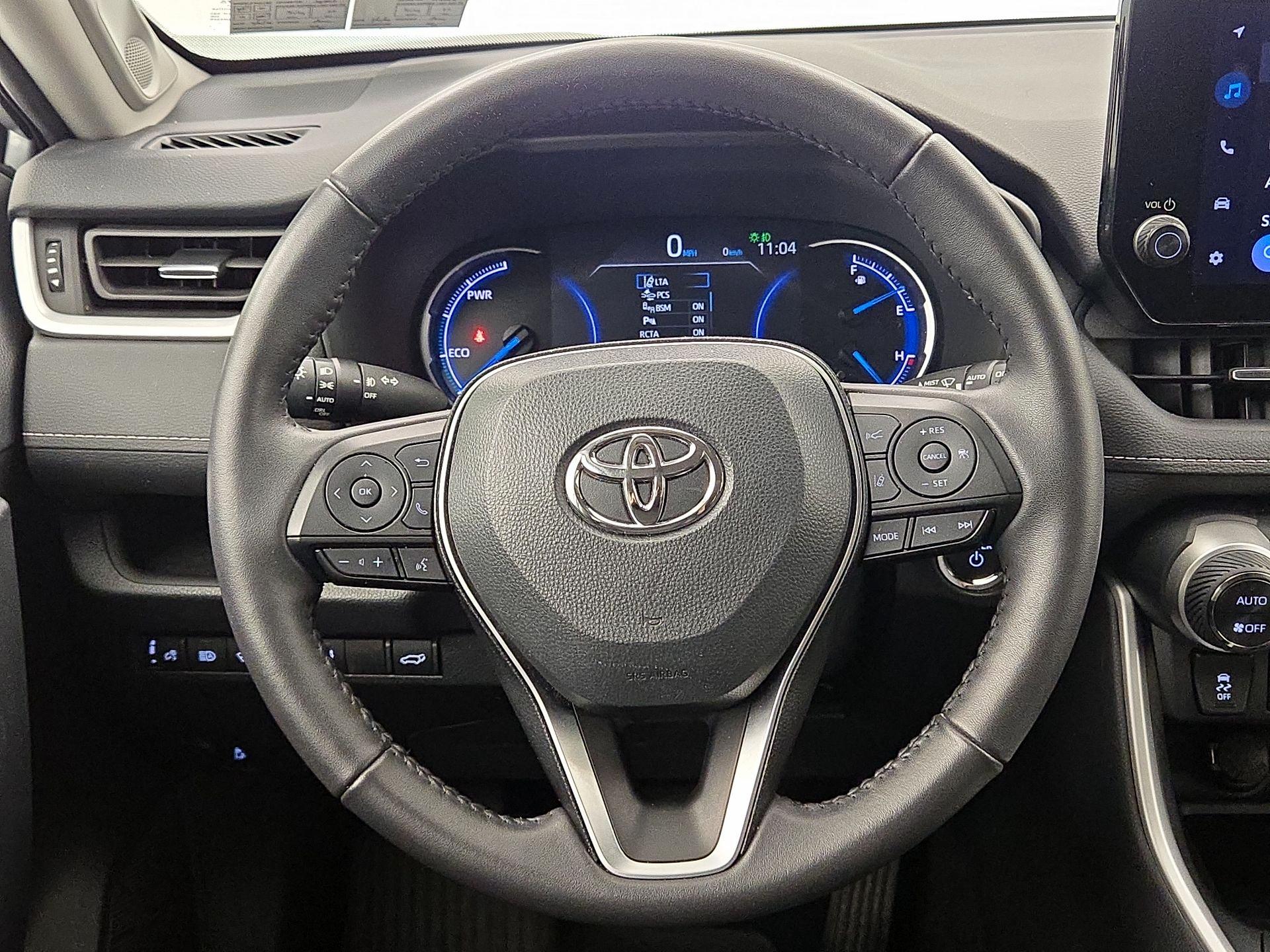 Thumbnail: 2024 Toyota RAV4 - 10