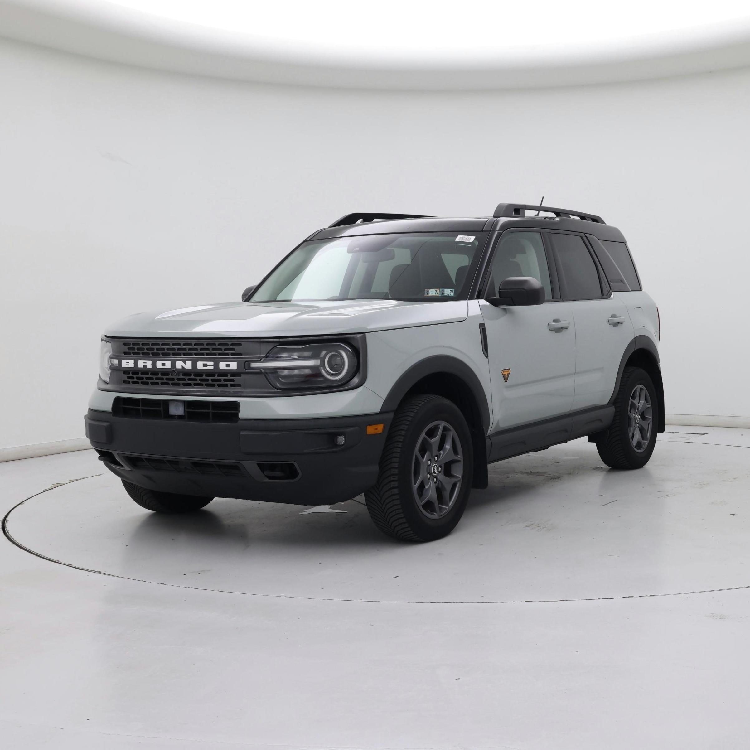 Thumbnail: 2021 Ford Bronco Sport - 4