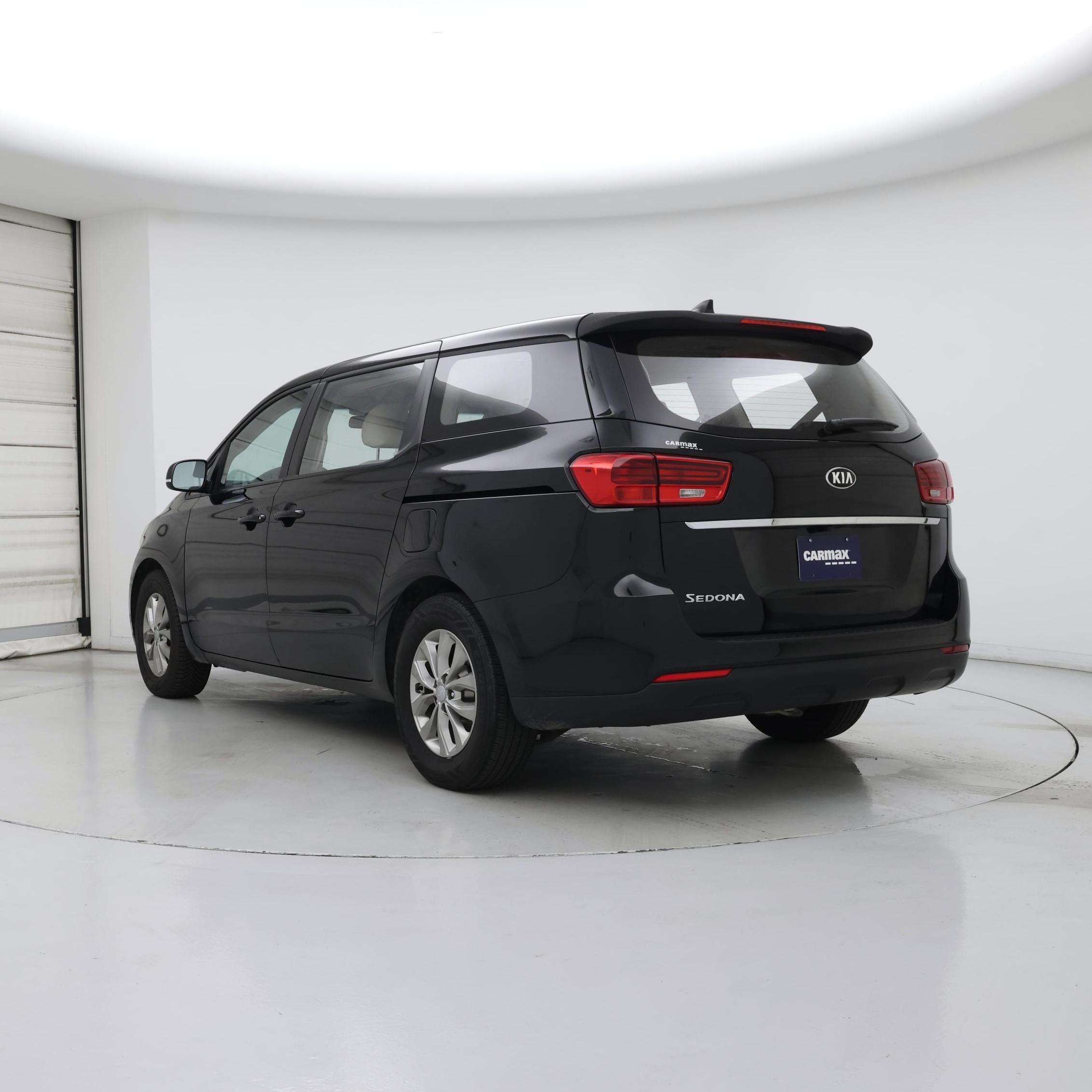 Thumbnail: 2019 Kia Sedona - 2