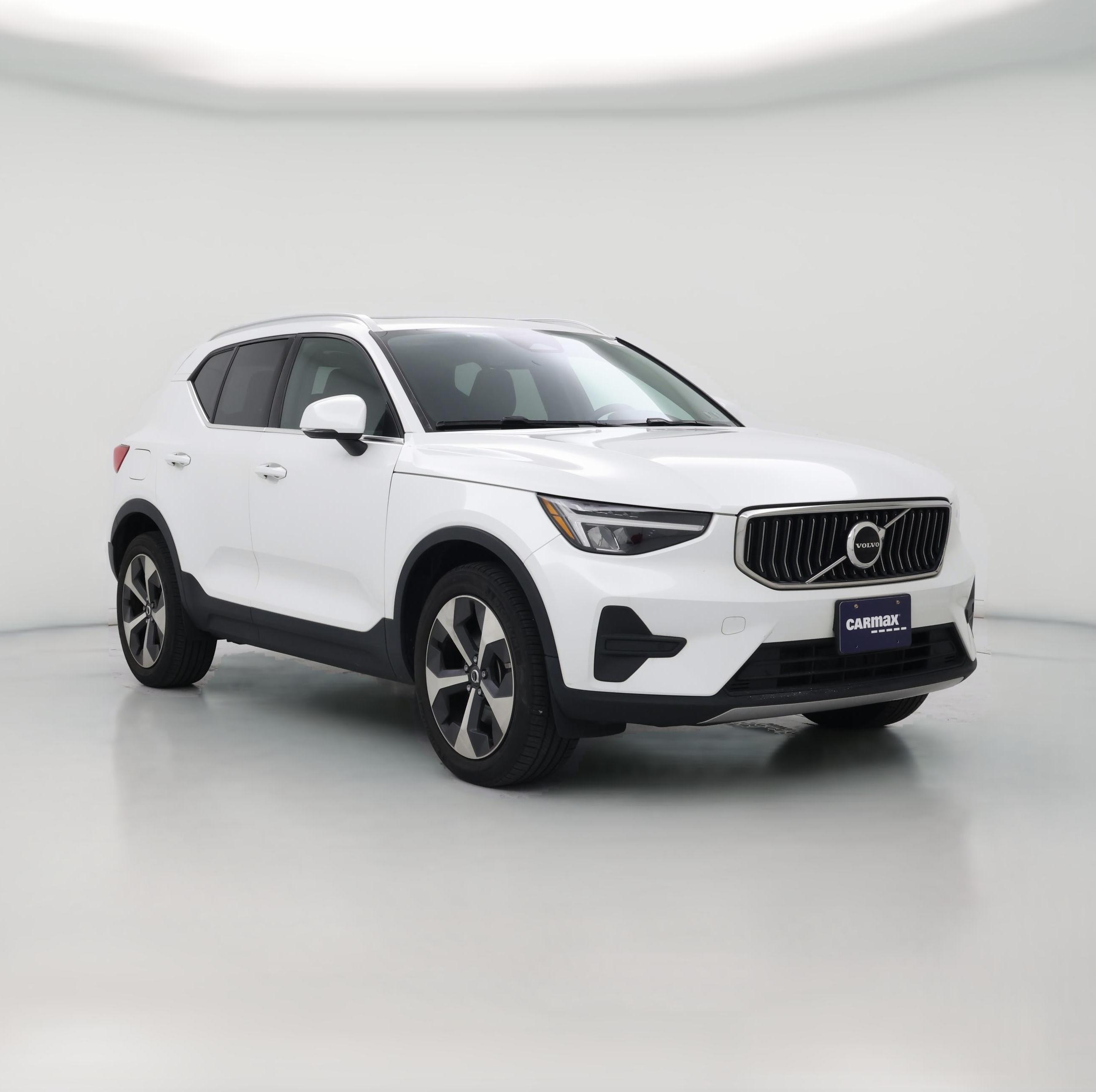 2024 Volvo XC40