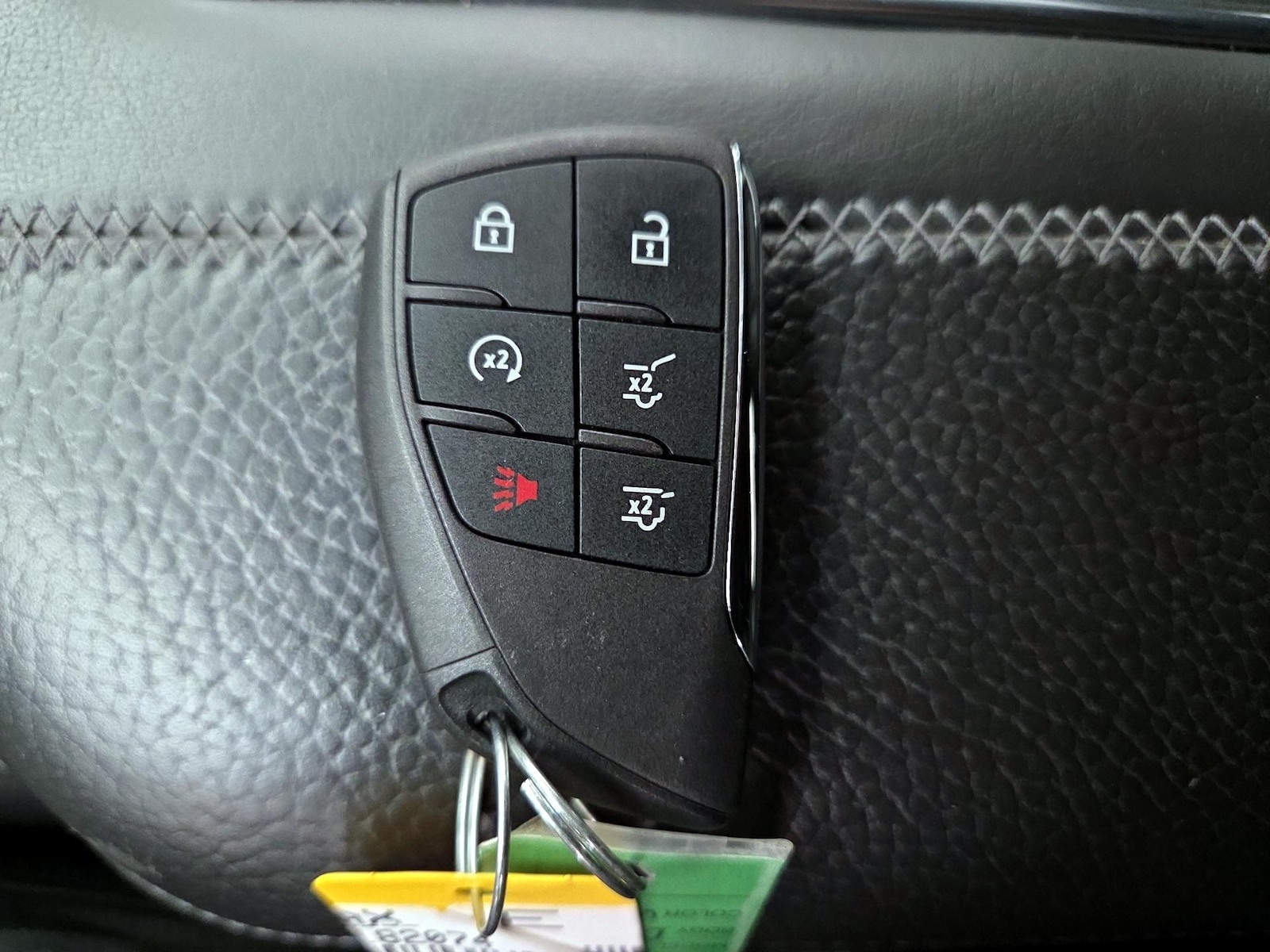 2024 GMC Yukon XL Denali - Photo 24
