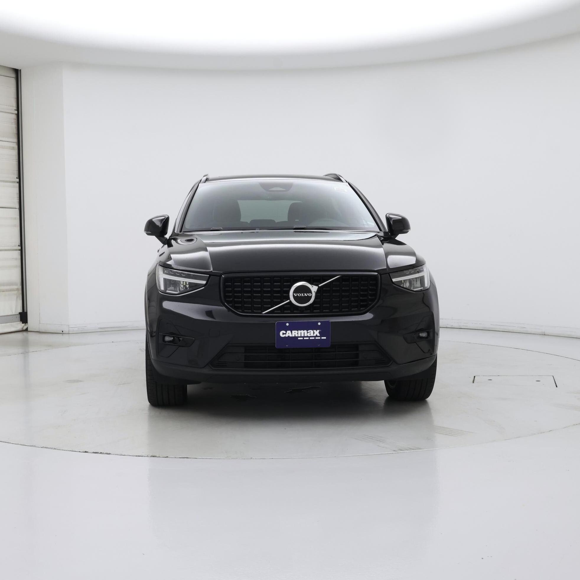 Thumbnail: 2023 Volvo XC40 - 5