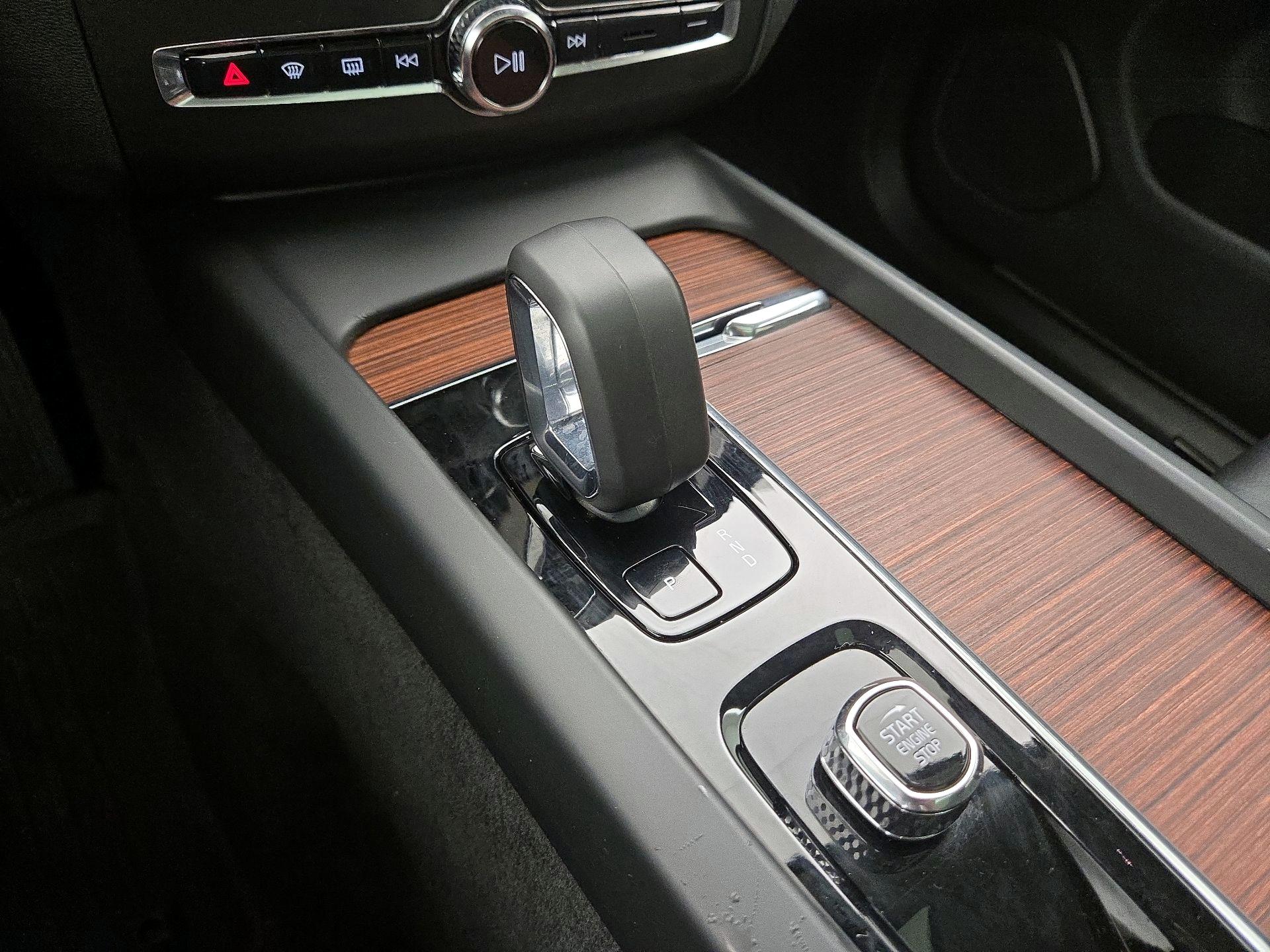 Thumbnail: 2024 Volvo XC60 - 18