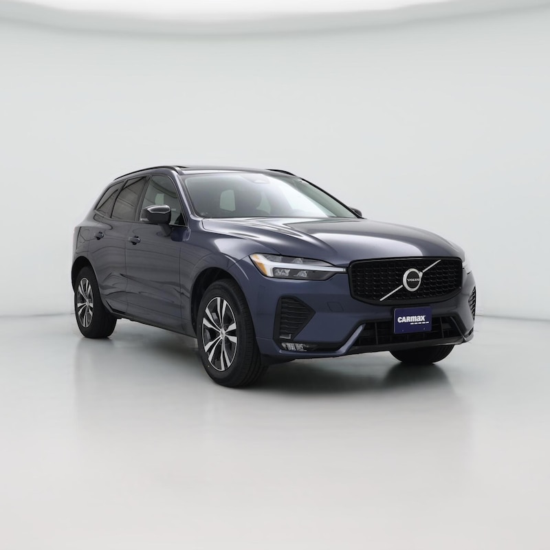 2024 Volvo XC60 B5 Core Dark Theme