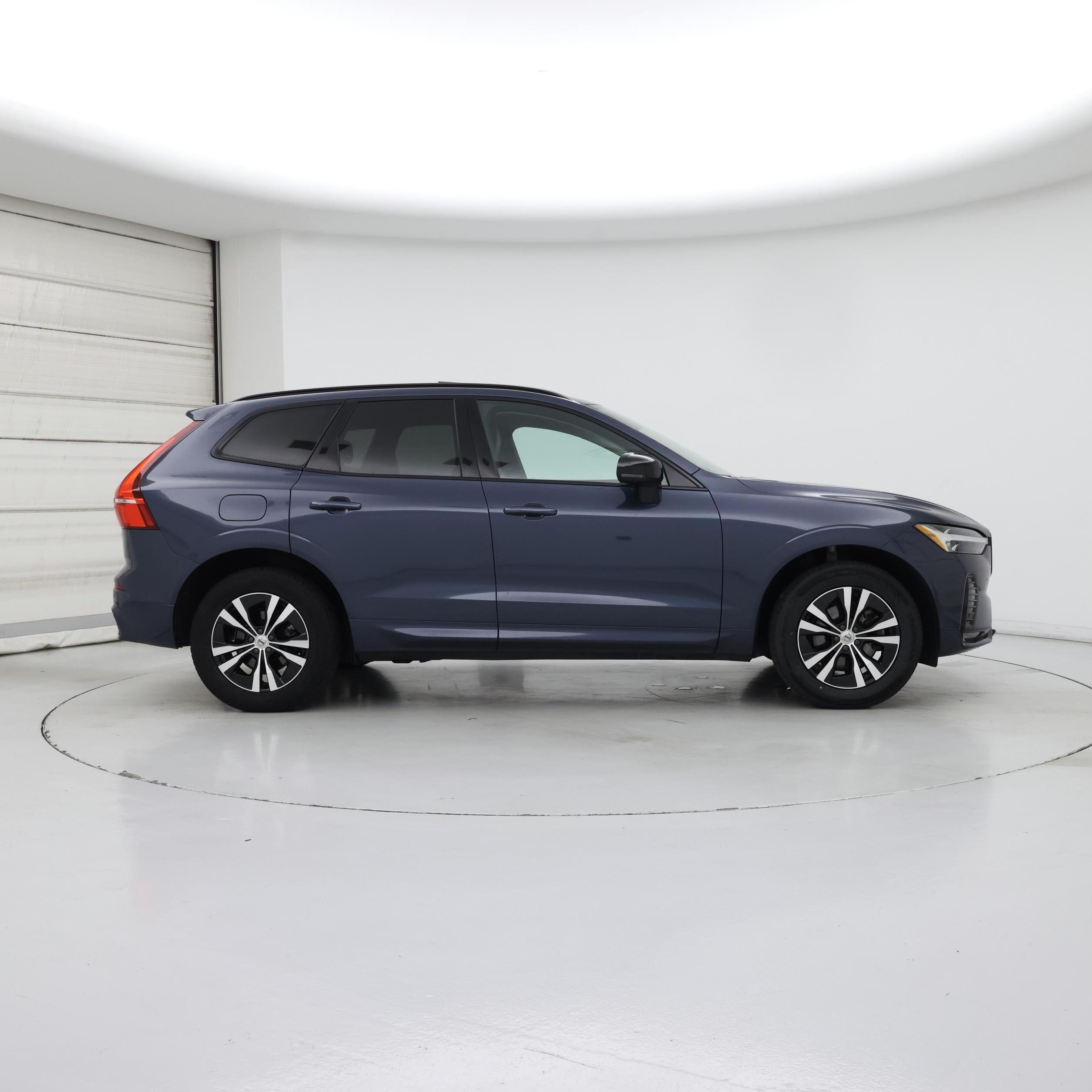Thumbnail: 2024 Volvo XC60 - 7