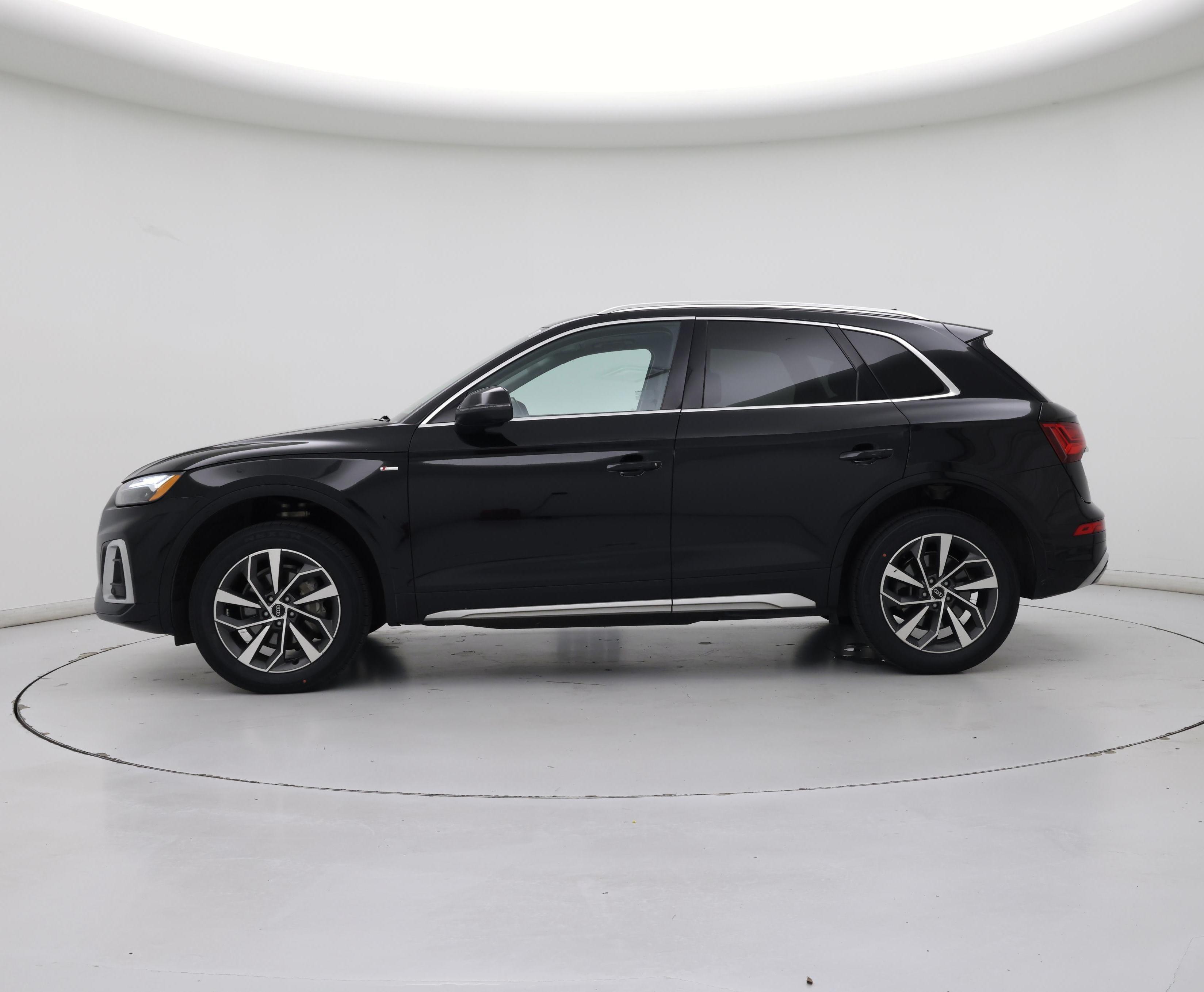 Thumbnail: 2023 Audi Q5 - 3
