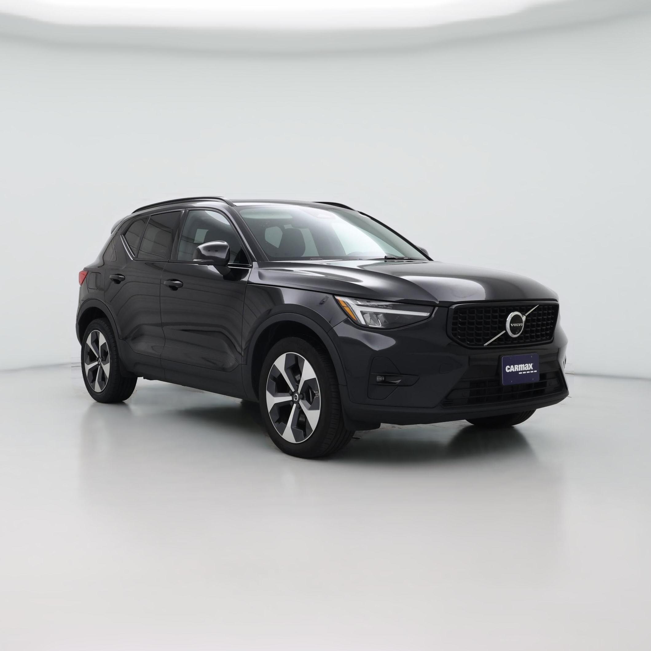Thumbnail: 2024 Volvo XC40 - 1