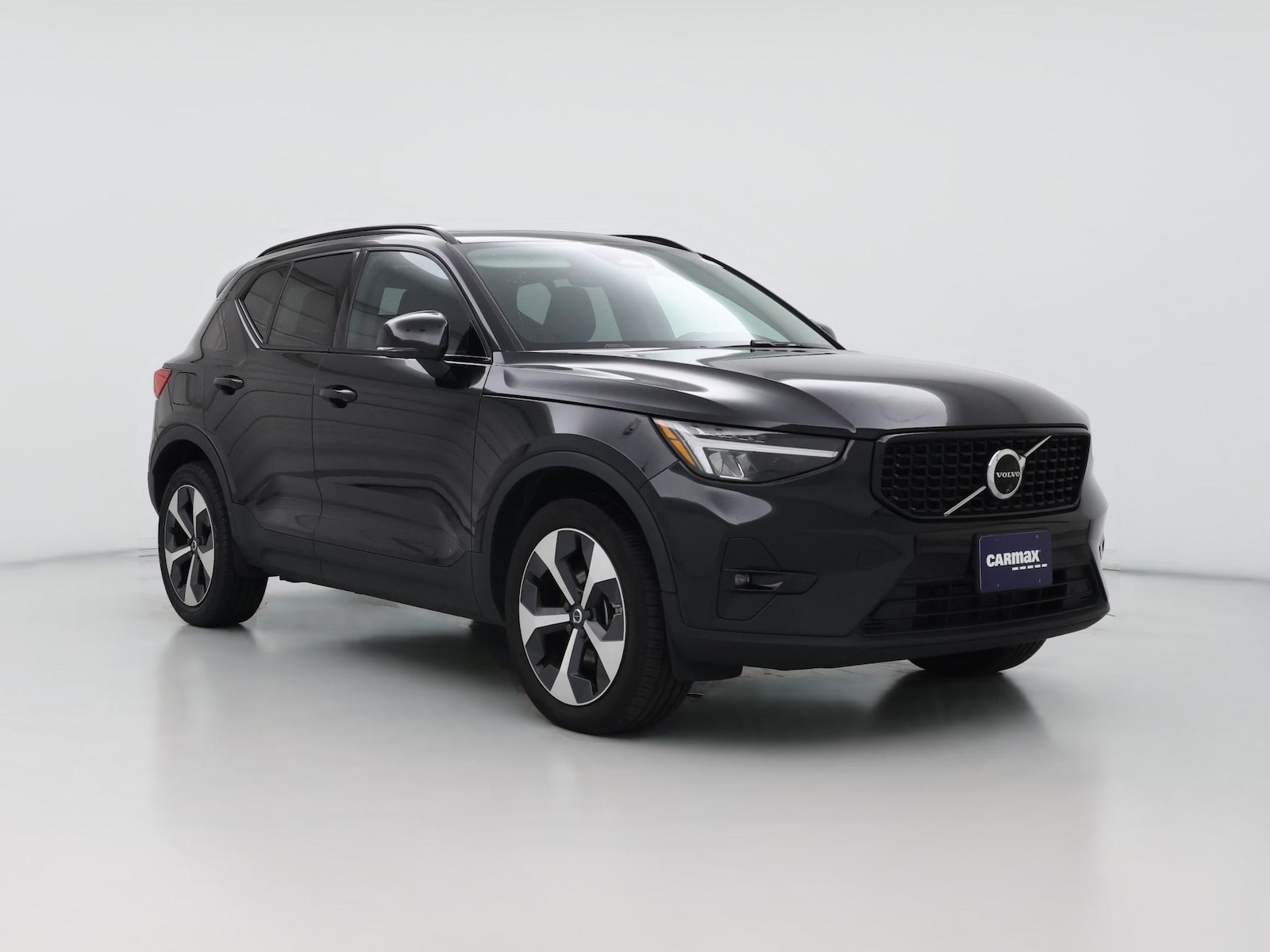 2024 Volvo XC40