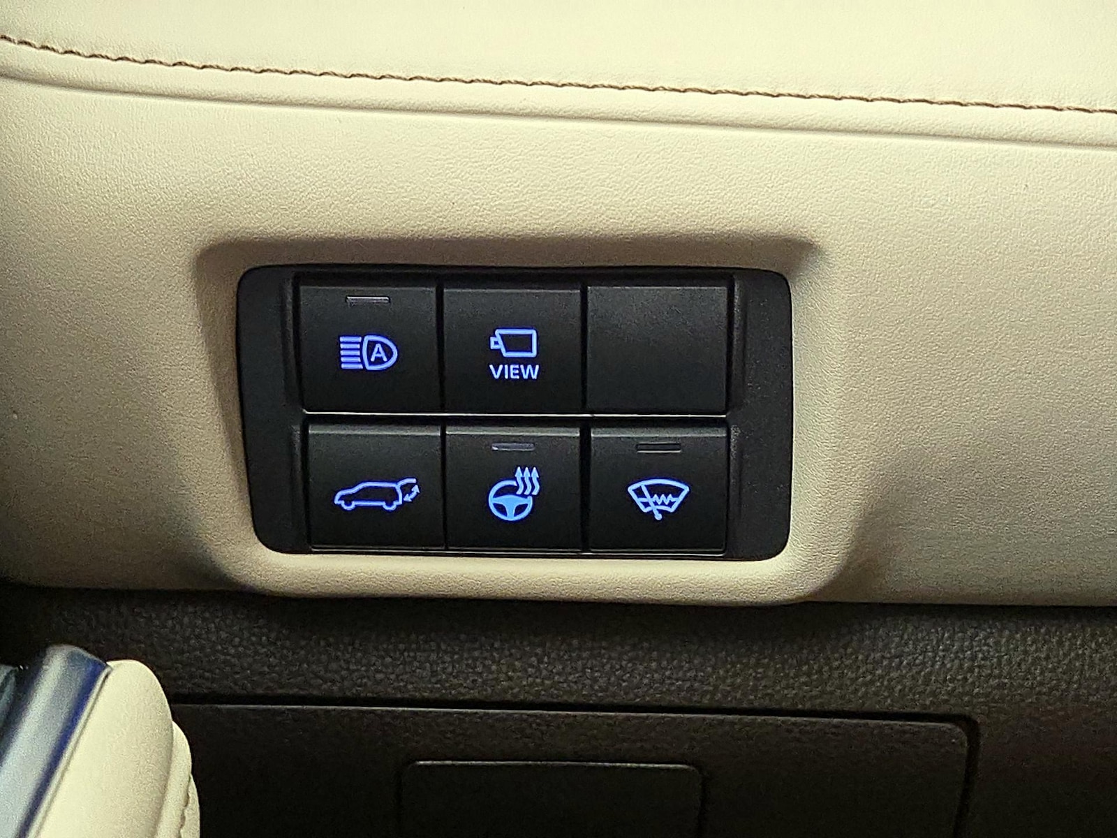 2022 Toyota Highlander Platinum - Photo 14