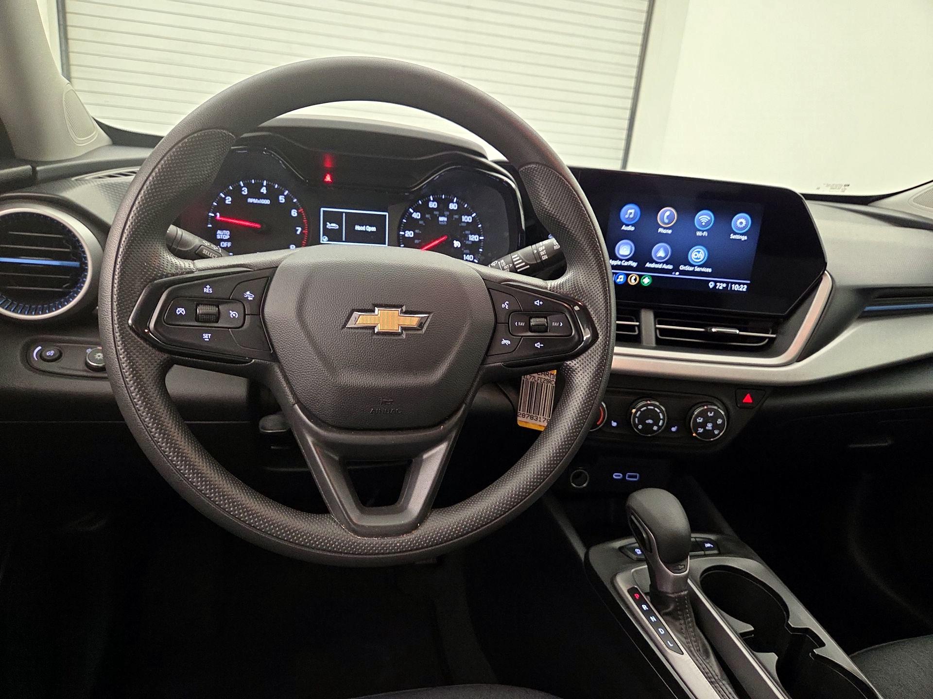 Thumbnail: 2024 Chevrolet Trax - 10