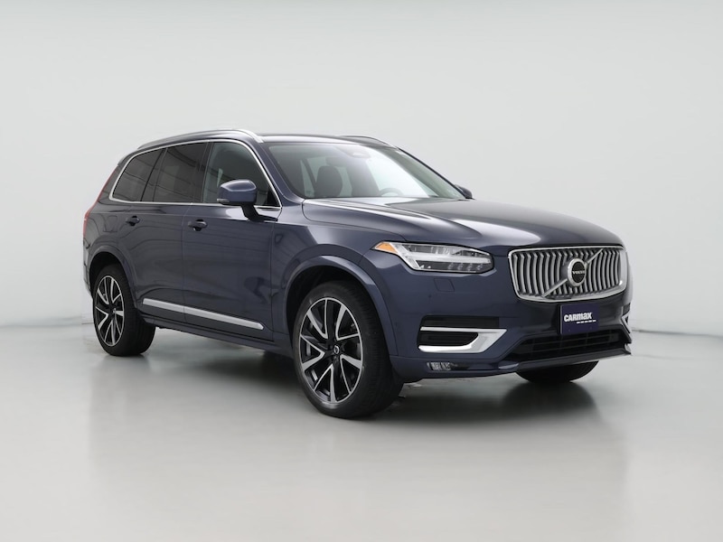 2023 Volvo XC90 B5 Plus