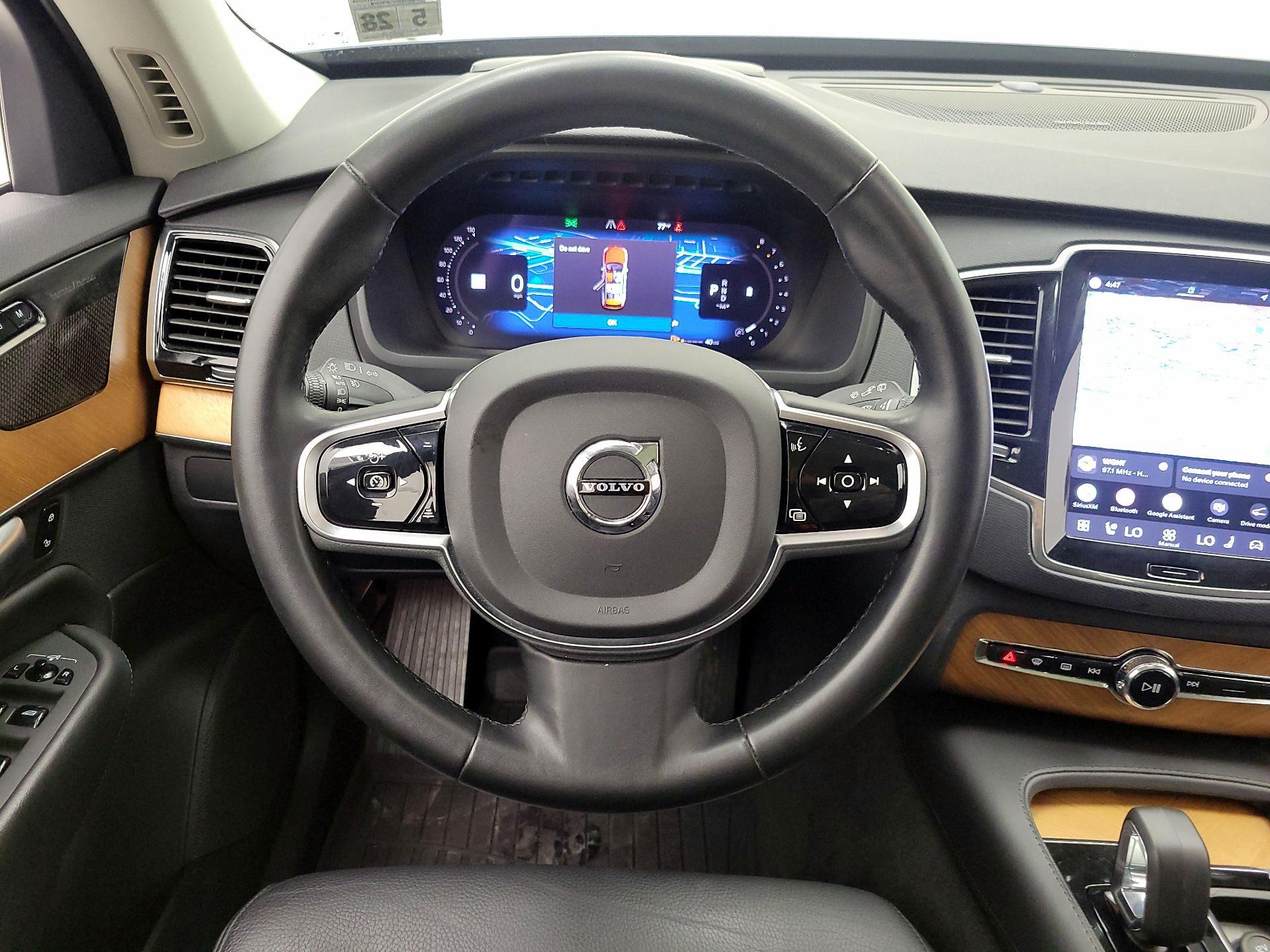 Thumbnail: 2023 Volvo XC90 - 10