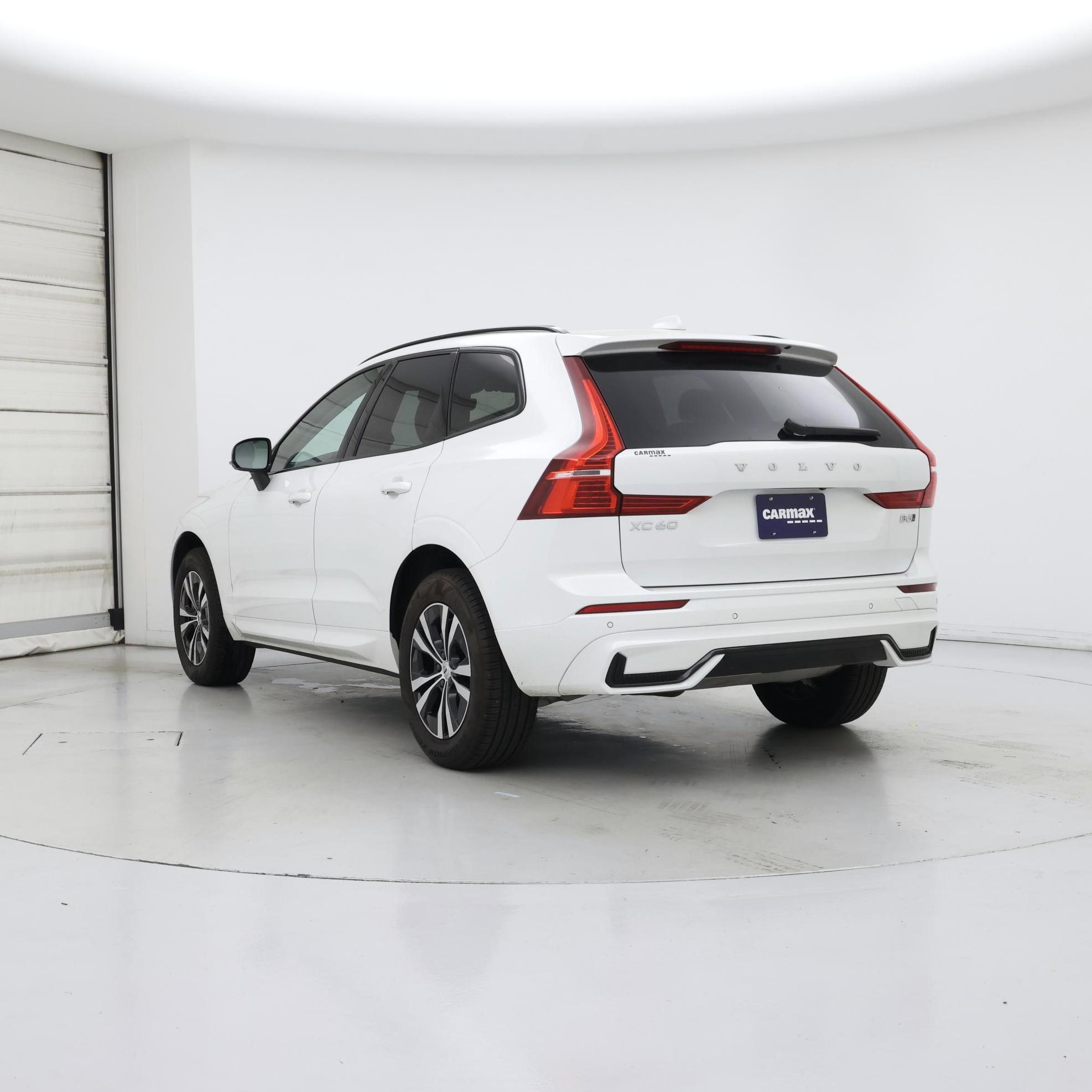 Thumbnail: 2025 Volvo XC60 - 2