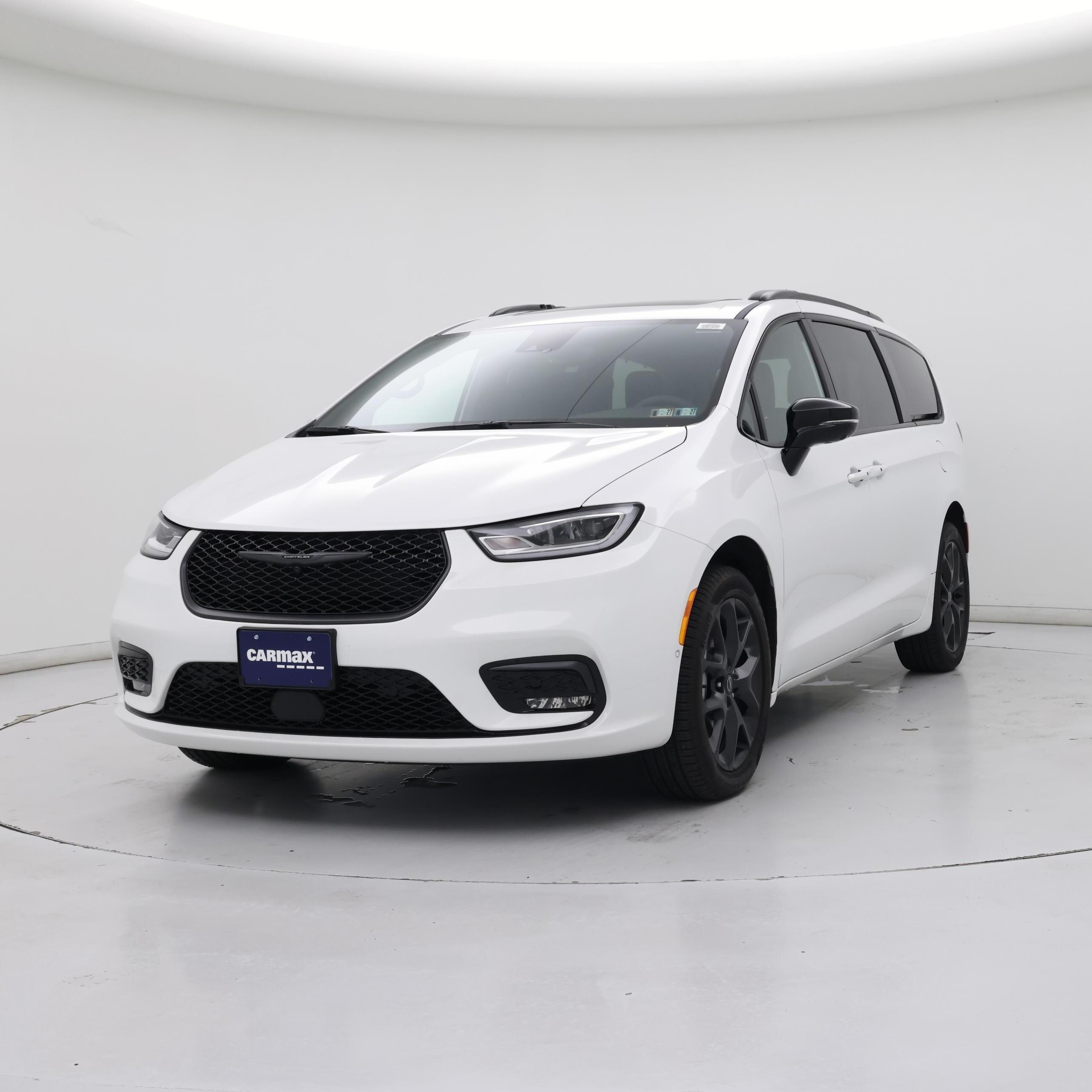 Thumbnail: 2025 Chrysler Pacifica - 4
