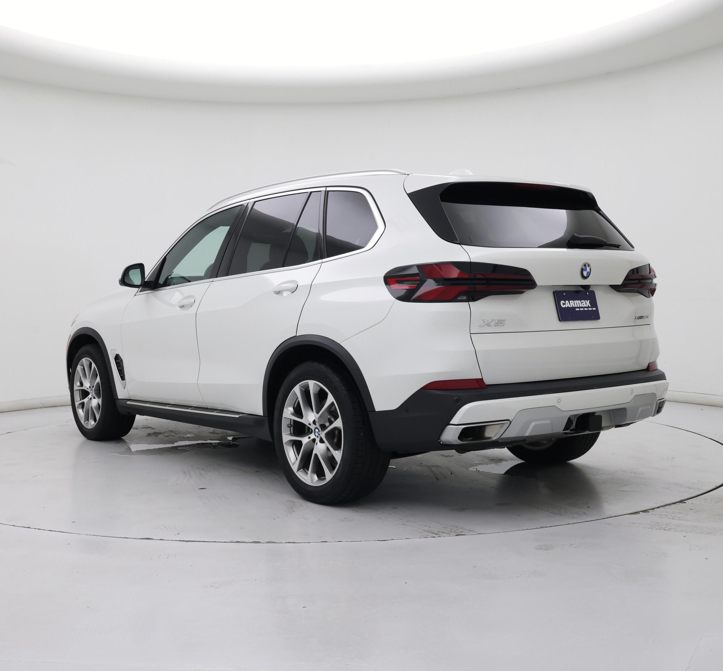 Thumbnail: 2024 BMW X5 - 2