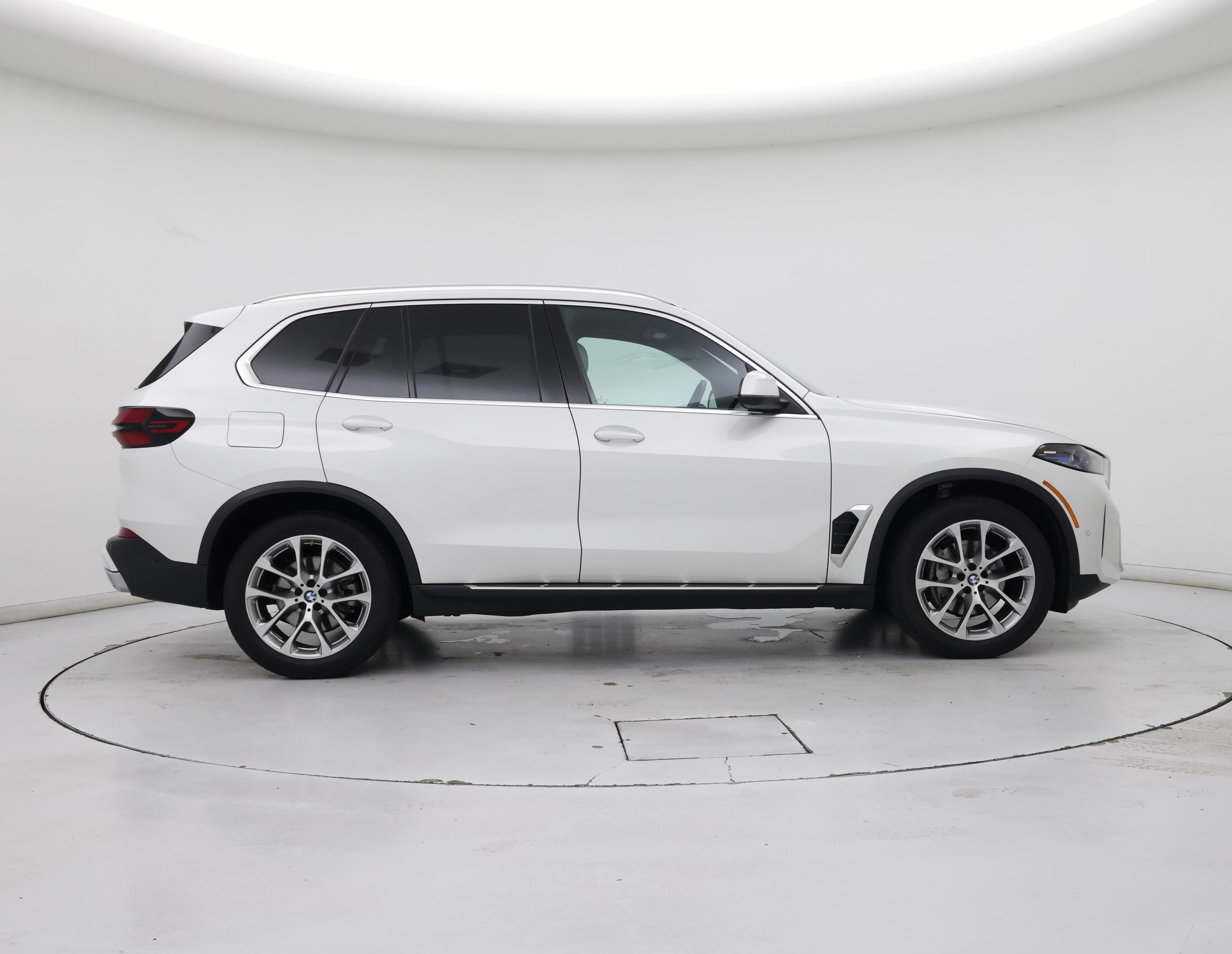 Thumbnail: 2024 BMW X5 - 7