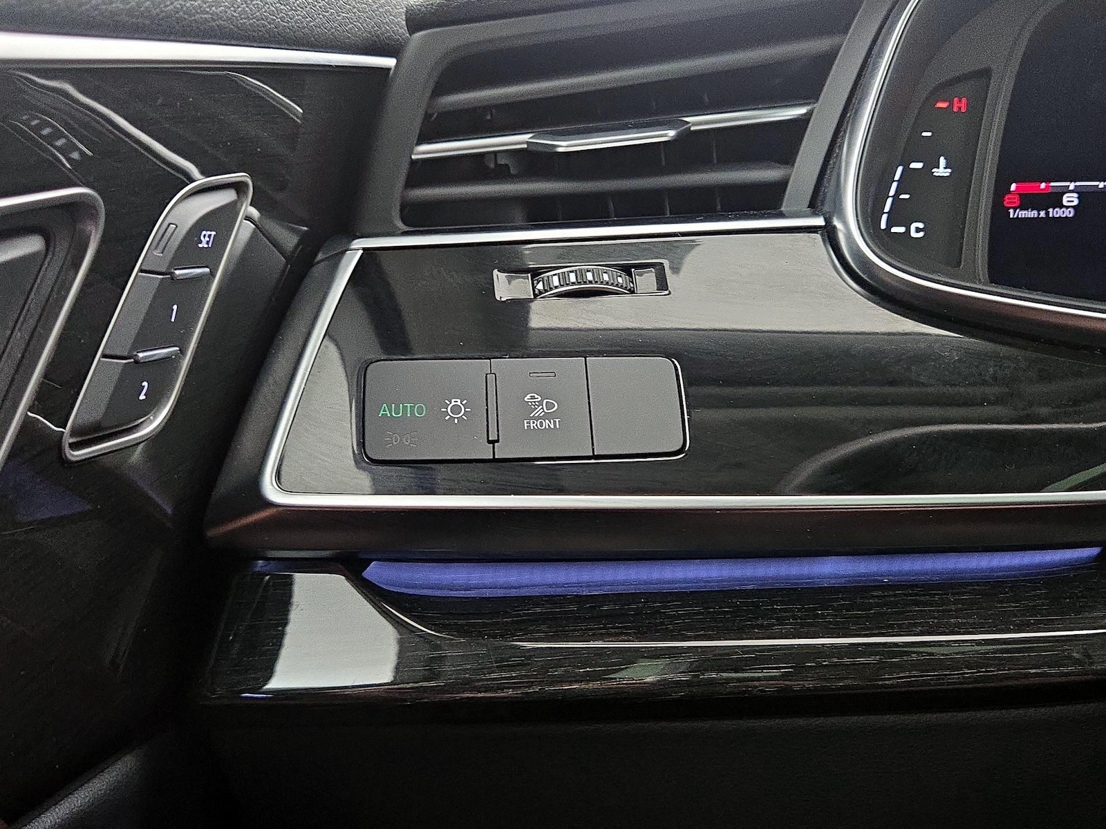2024 Audi Q7 Premium - Photo 14