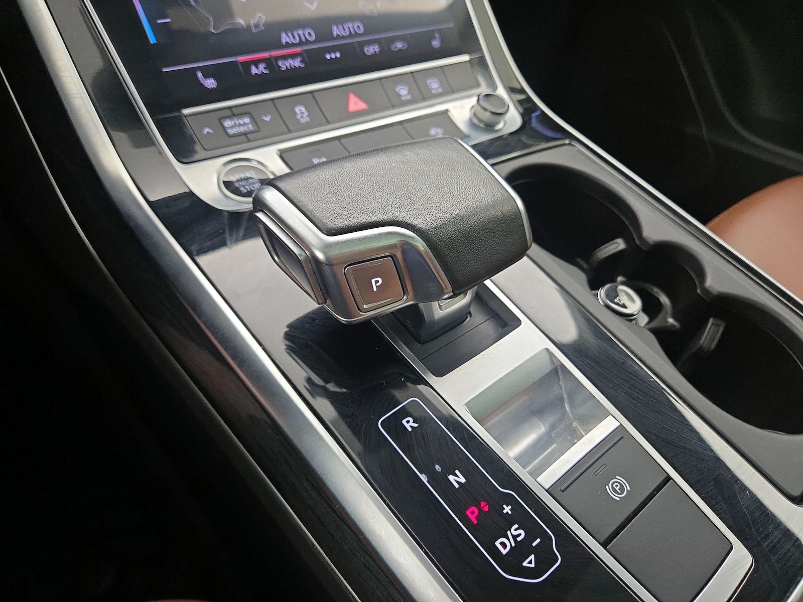 2024 Audi Q7 Premium - Photo 19