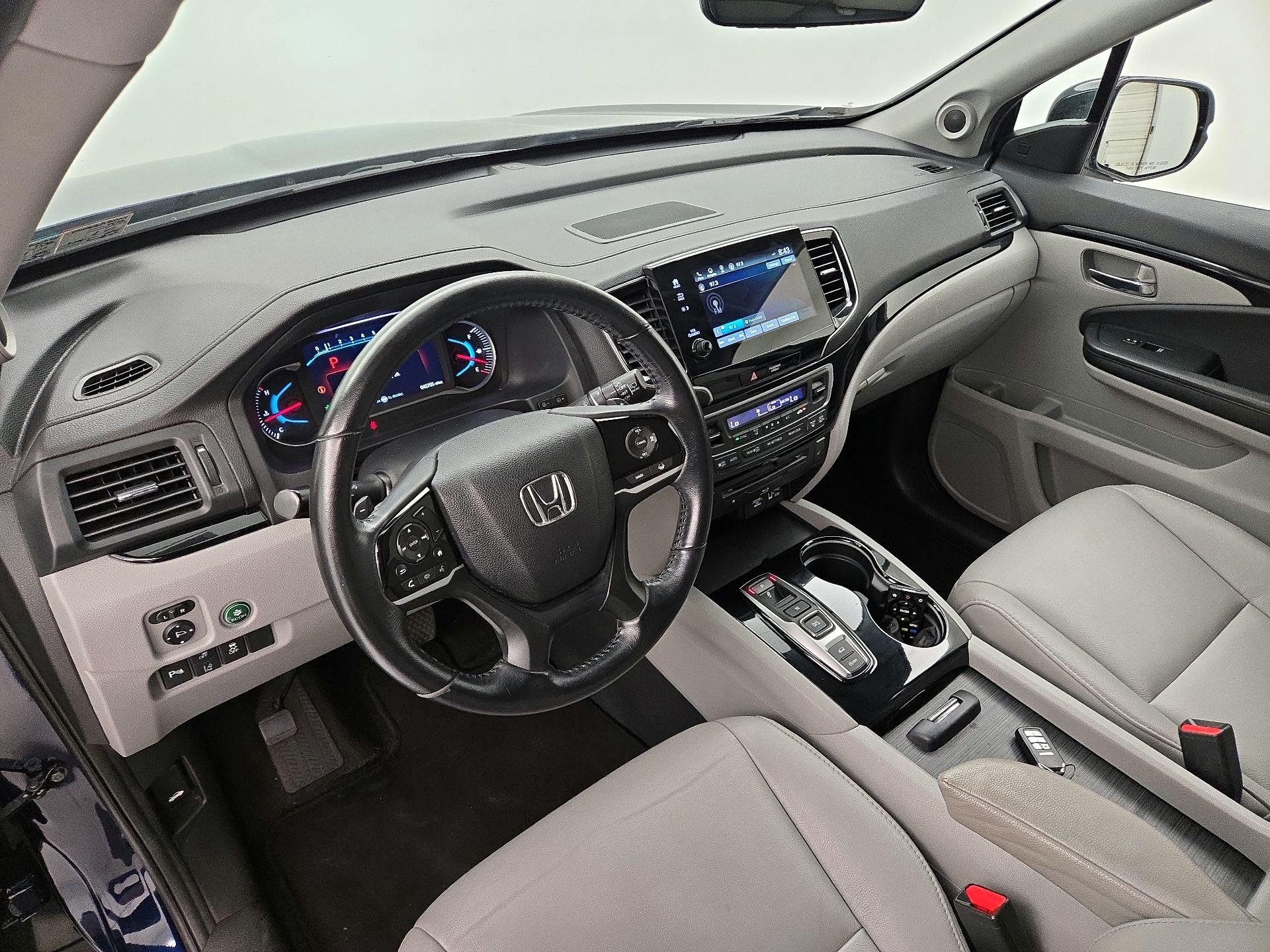 Thumbnail: 2020 Honda Pilot - 11