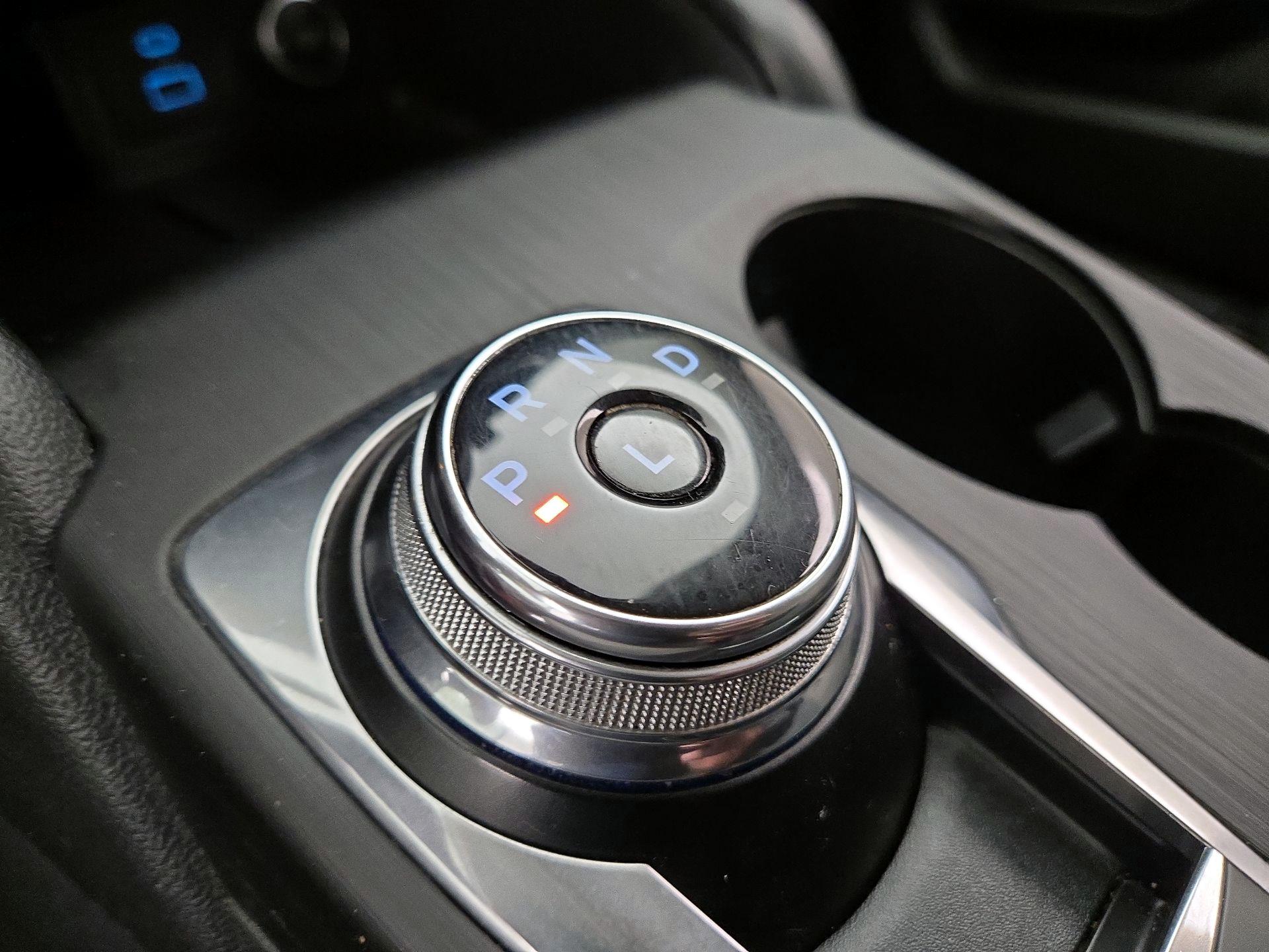 Thumbnail: 2020 Ford Escape - 16